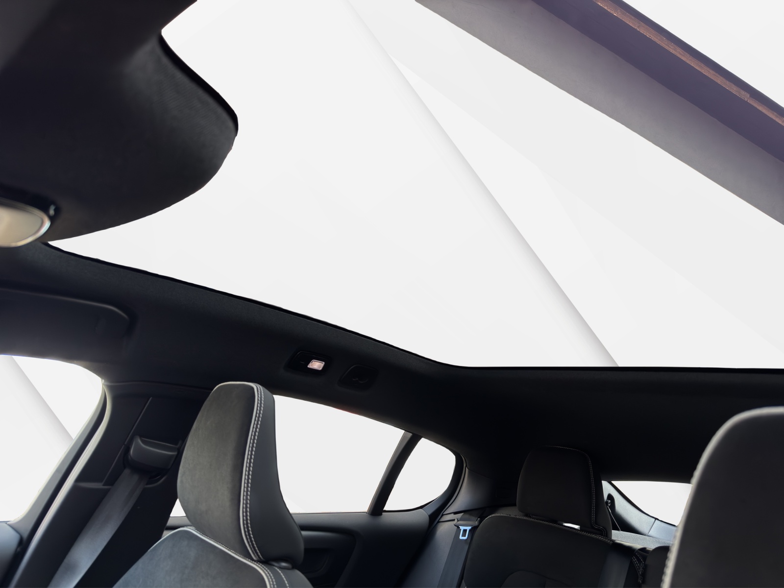 VOLVO C40 Recharge E80 82kWh Twin AWD Pure Electric Plus-image-18