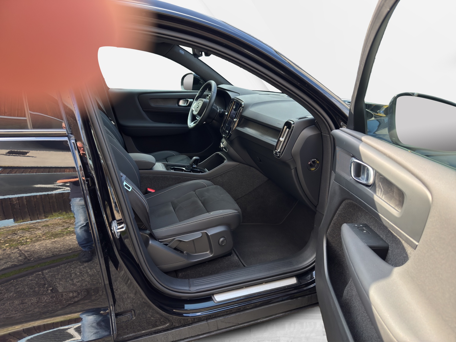 VOLVO C40 Recharge E80 82kWh Twin AWD Pure Electric Plus-image-11