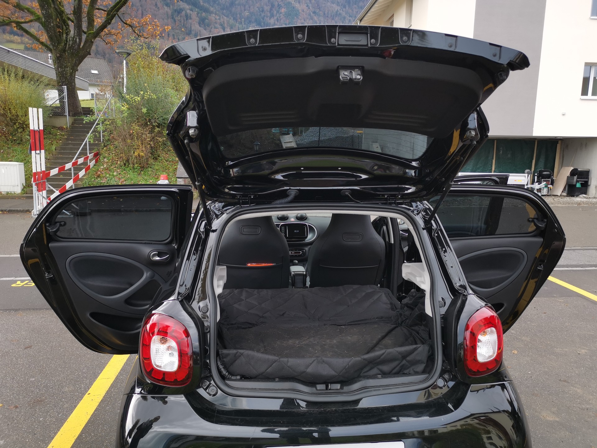 SMART forfour EQ prime-image-9