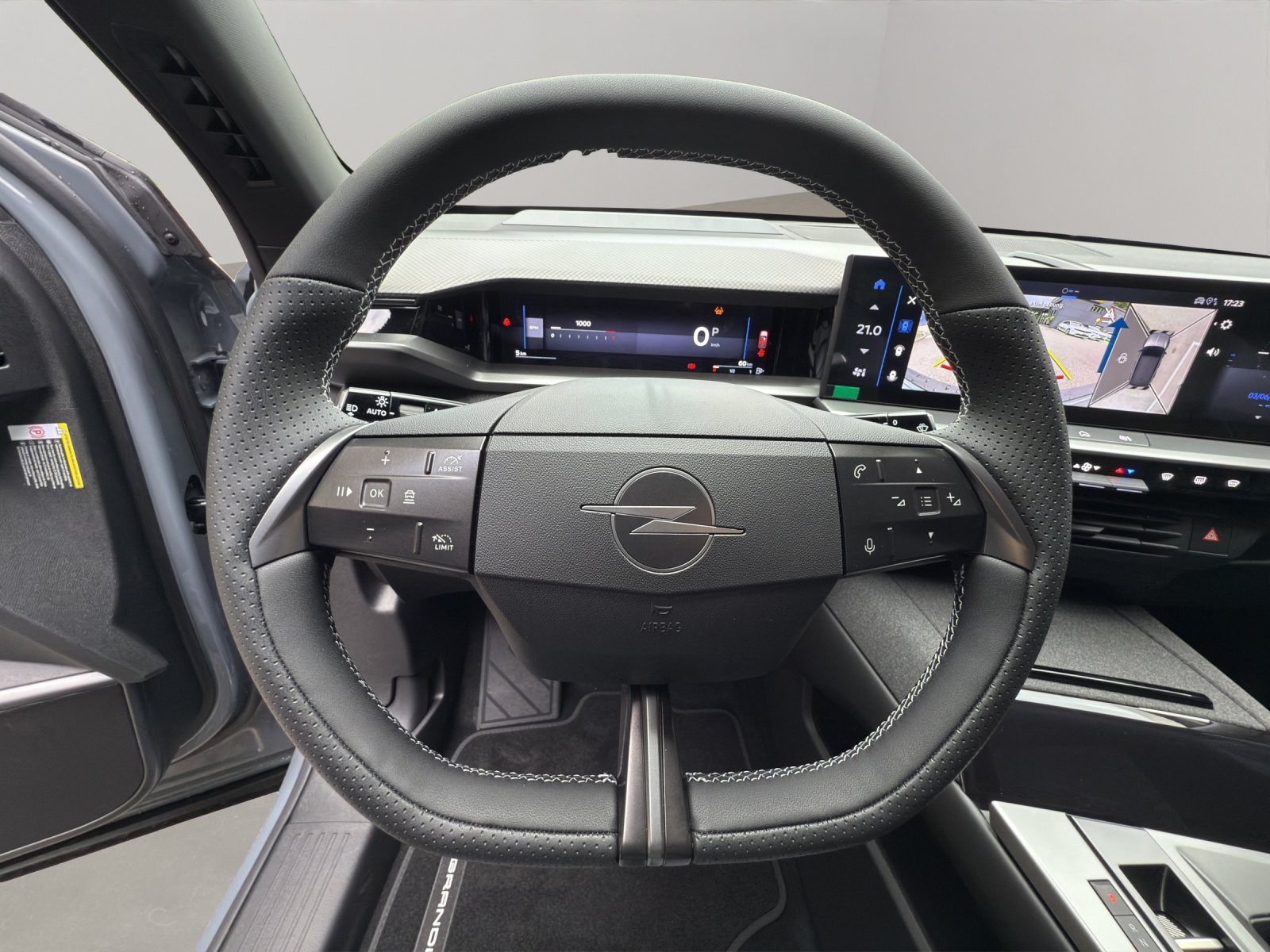 OPEL Grandland 1.2 Turbo GS Hybrid-image-9