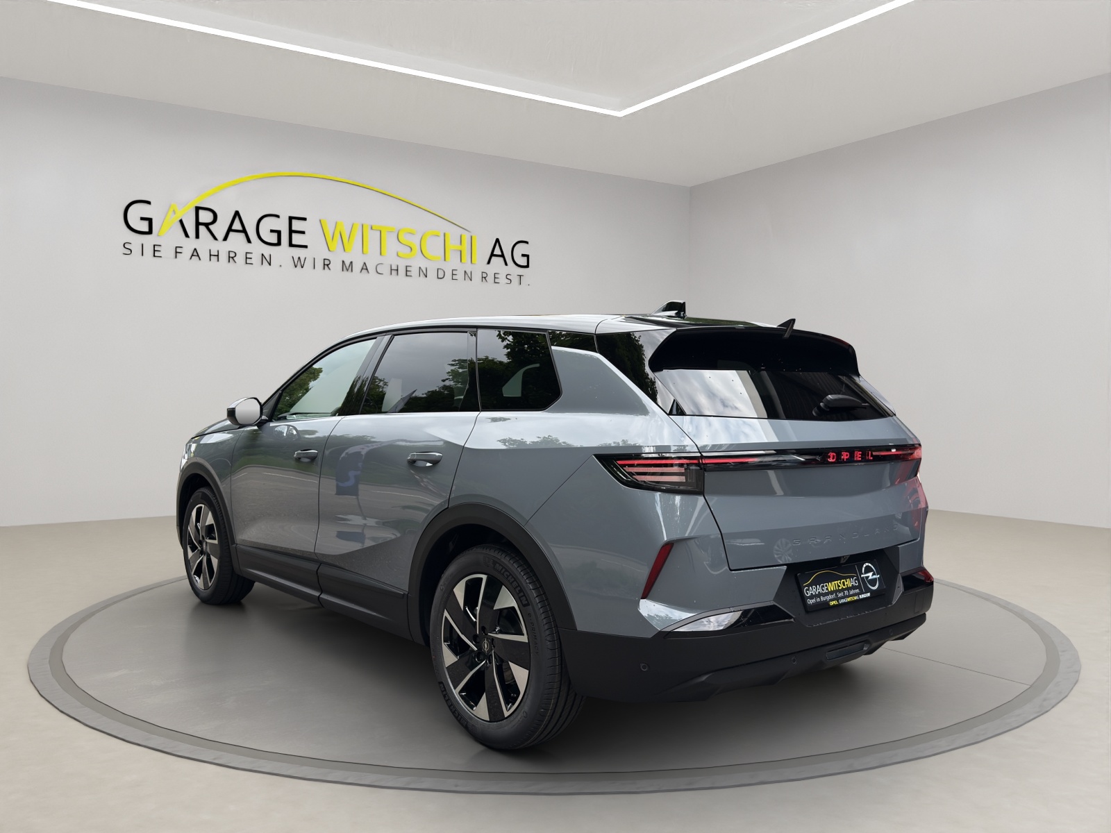 OPEL Grandland 1.2 Turbo GS Hybrid-image-6
