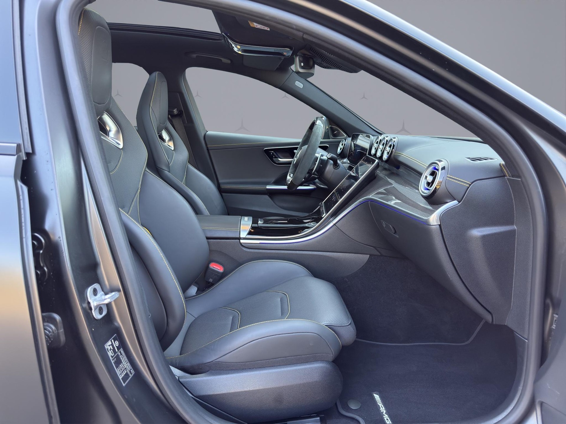 MERCEDES-BENZ C 63 AMG S E Performance Kombi-image-25