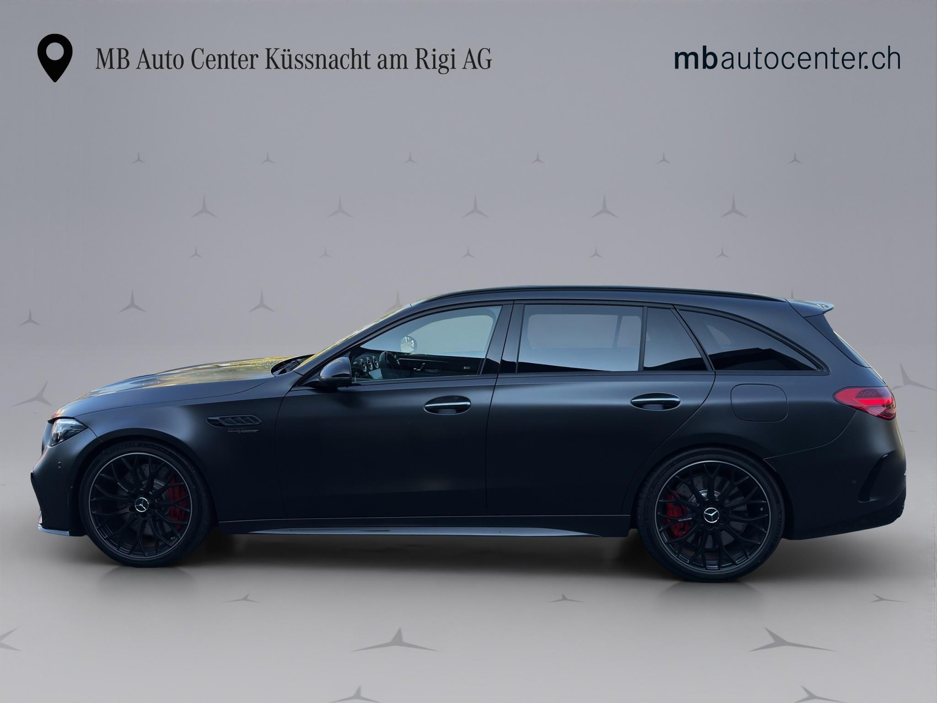 MERCEDES-BENZ C 63 AMG S E Performance Kombi-showroom-element-3