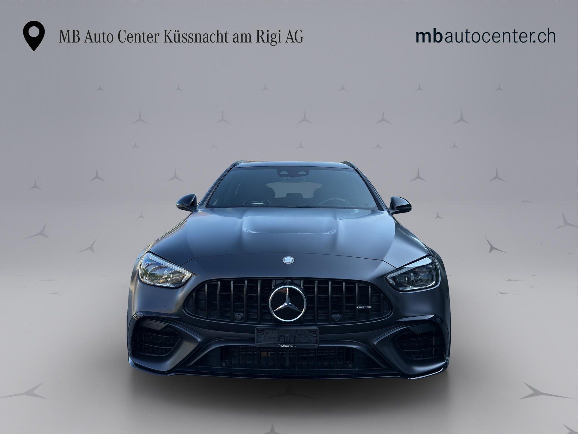 MERCEDES-BENZ C 63 AMG S E Performance Kombi-showroom-element-1