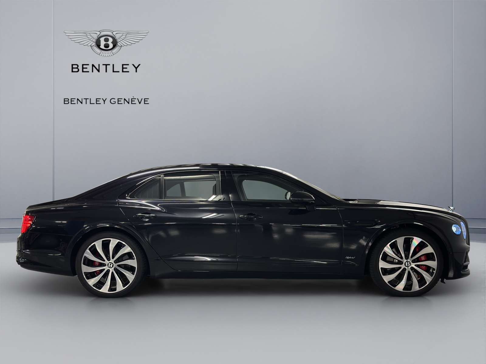 BENTLEY Flying Spur V6 Hybrid-image-6