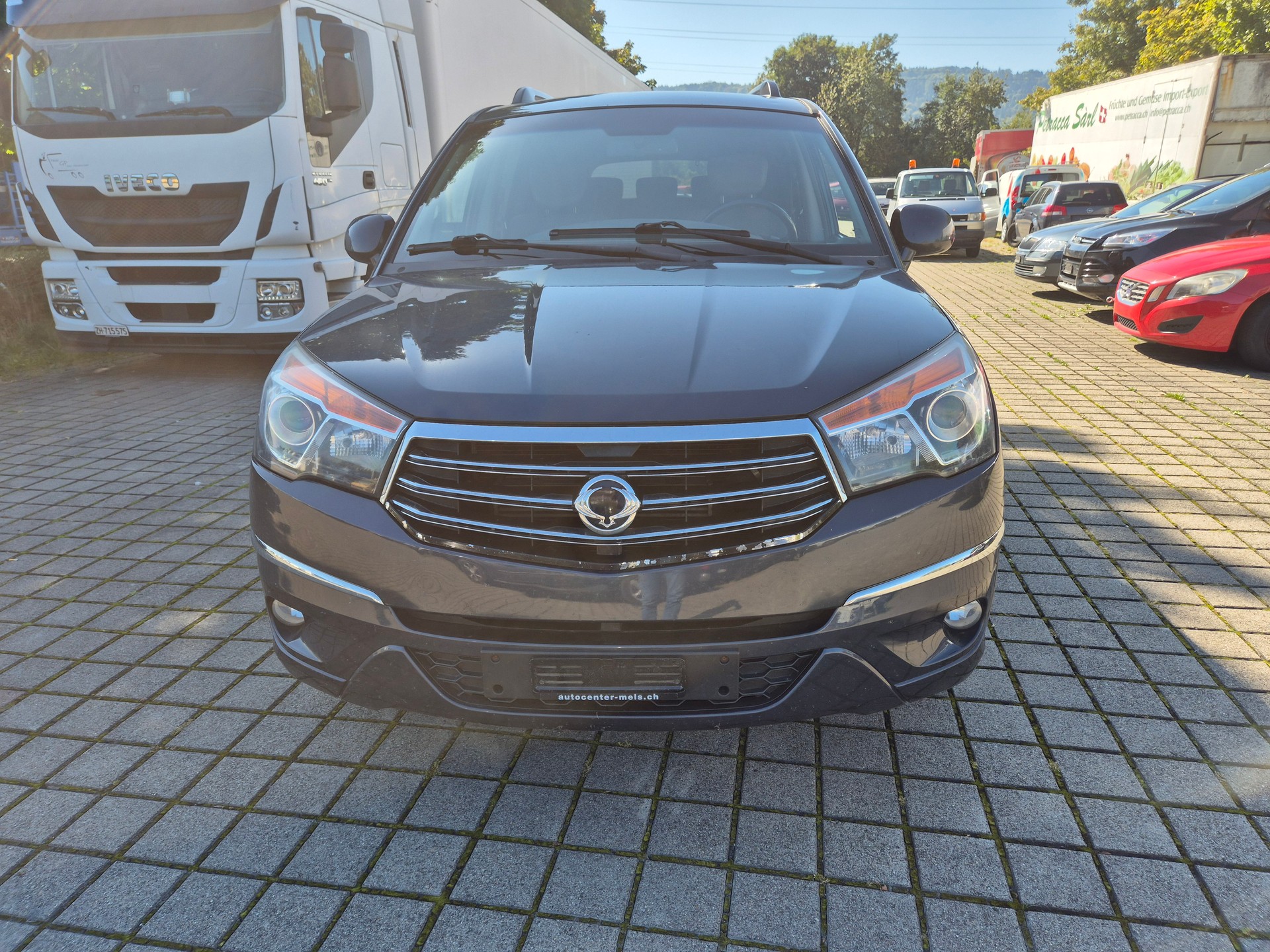 KGM-SsangYong Rodius SV200 e-XDi Quartz 4WD E-Tronic