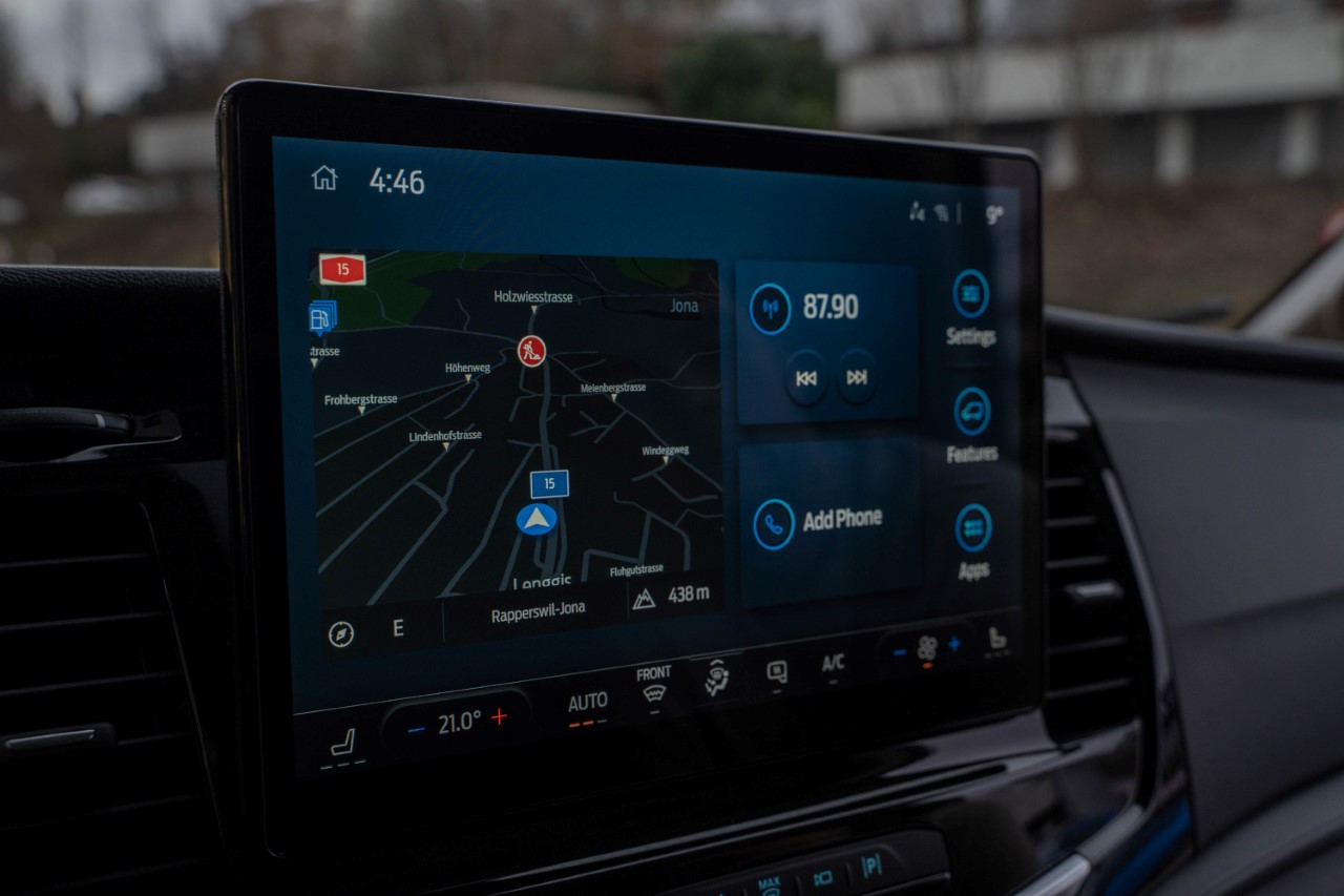 FORD E-Transit Van 350 L3H2 68kWh Trend-image-12