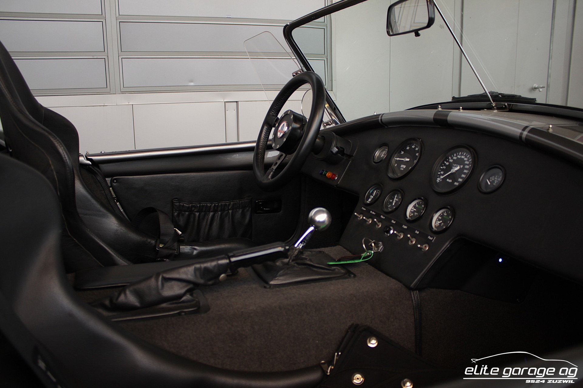 AC Cobra 7.0 V8 LIEBHABERFAHRZEUG-image-15