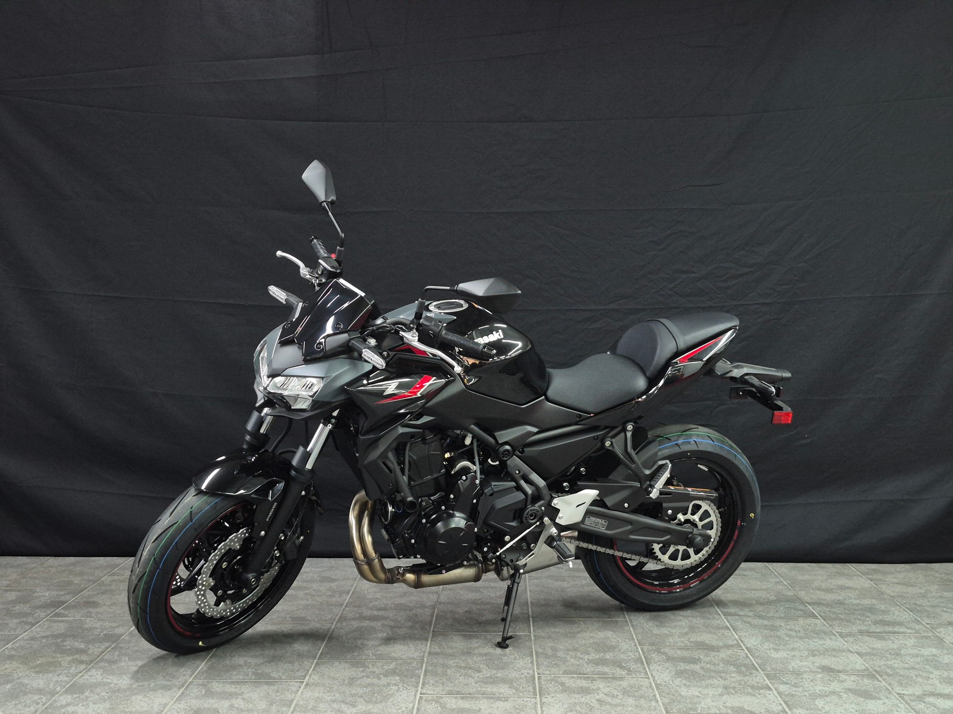 KAWASAKI Z 650-image-3