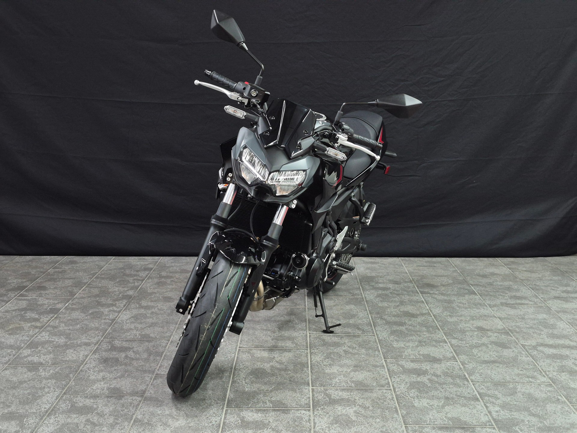 KAWASAKI Z 650-image-14