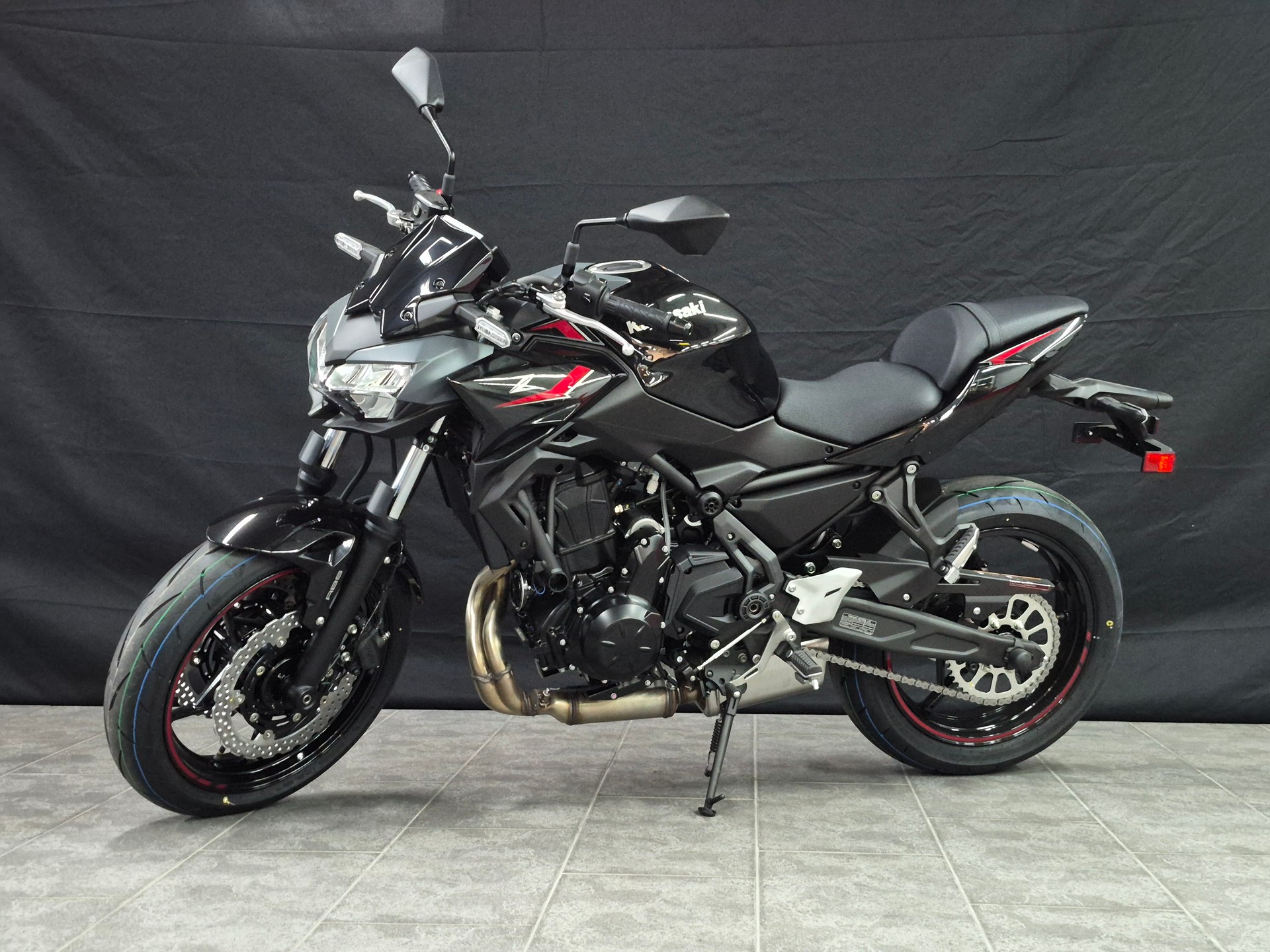KAWASAKI Z 650-image-13