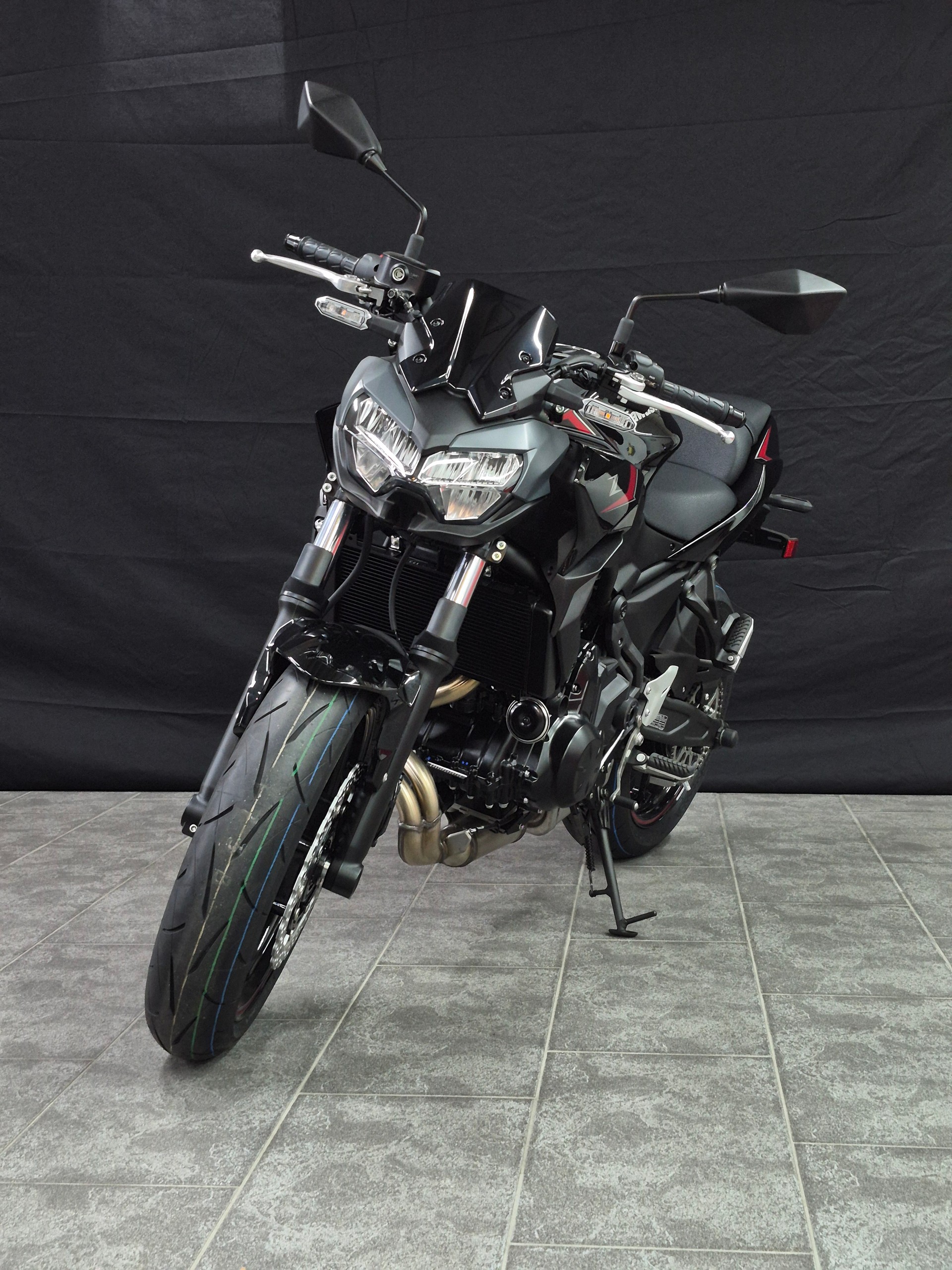 KAWASAKI Z 650-image-4
