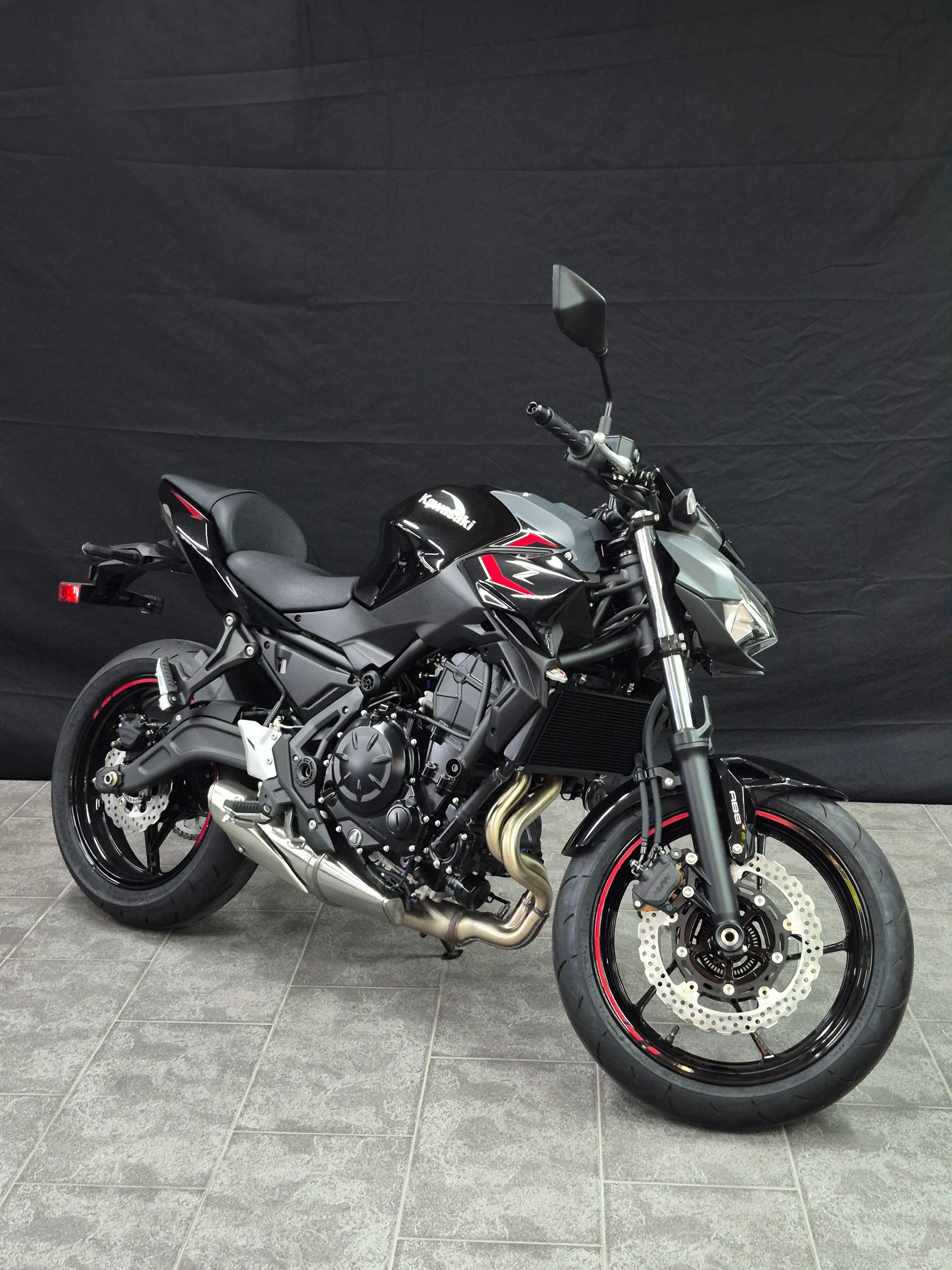 KAWASAKI Z 650-image-10