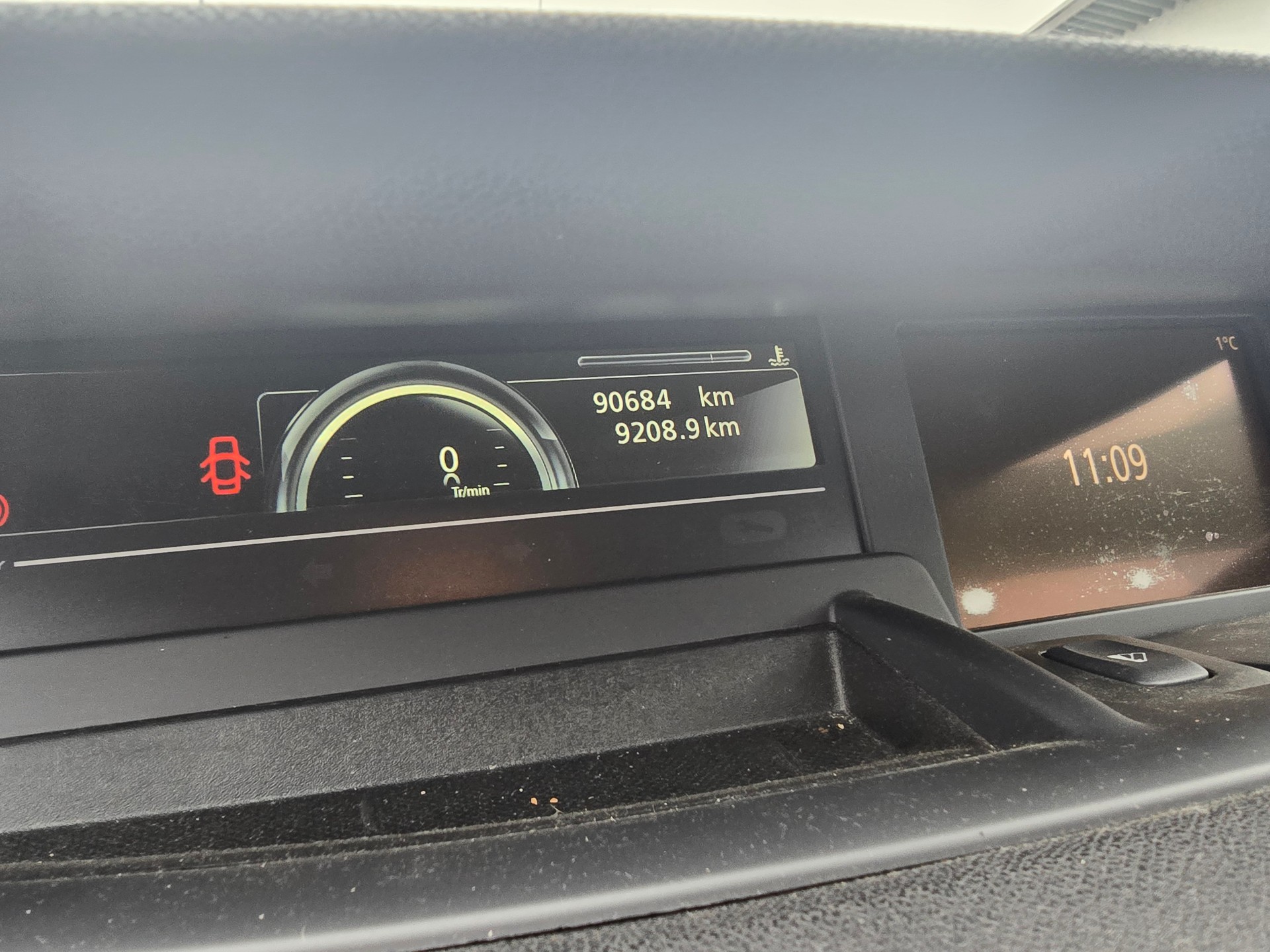 RENAULT Grand Scénic 1.2 16V Turbo Bose-image-8