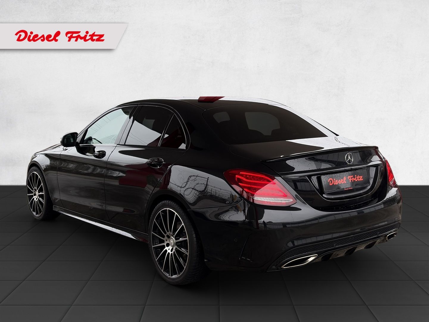 MERCEDES-BENZ C 300 AMG Line 9G-Tronic-showroom-element-2