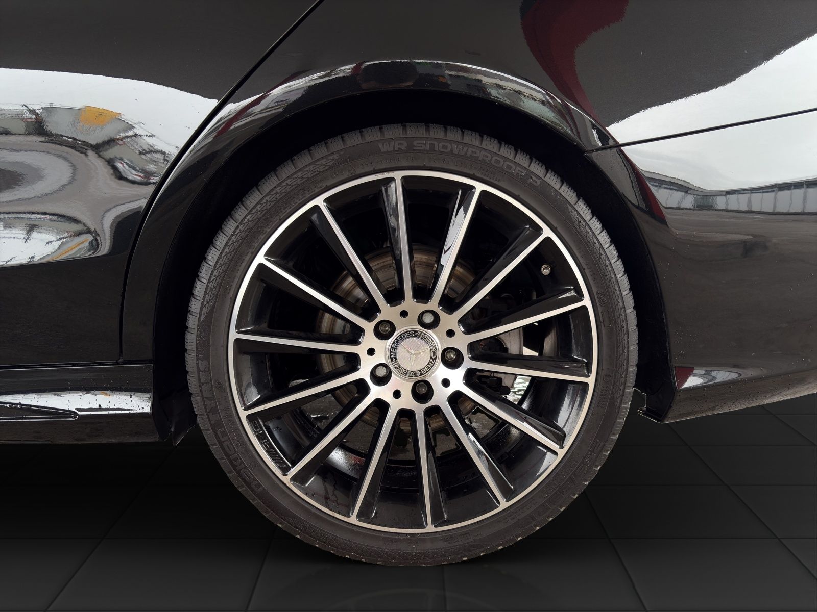 MERCEDES-BENZ C 300 AMG Line 9G-Tronic-image-21