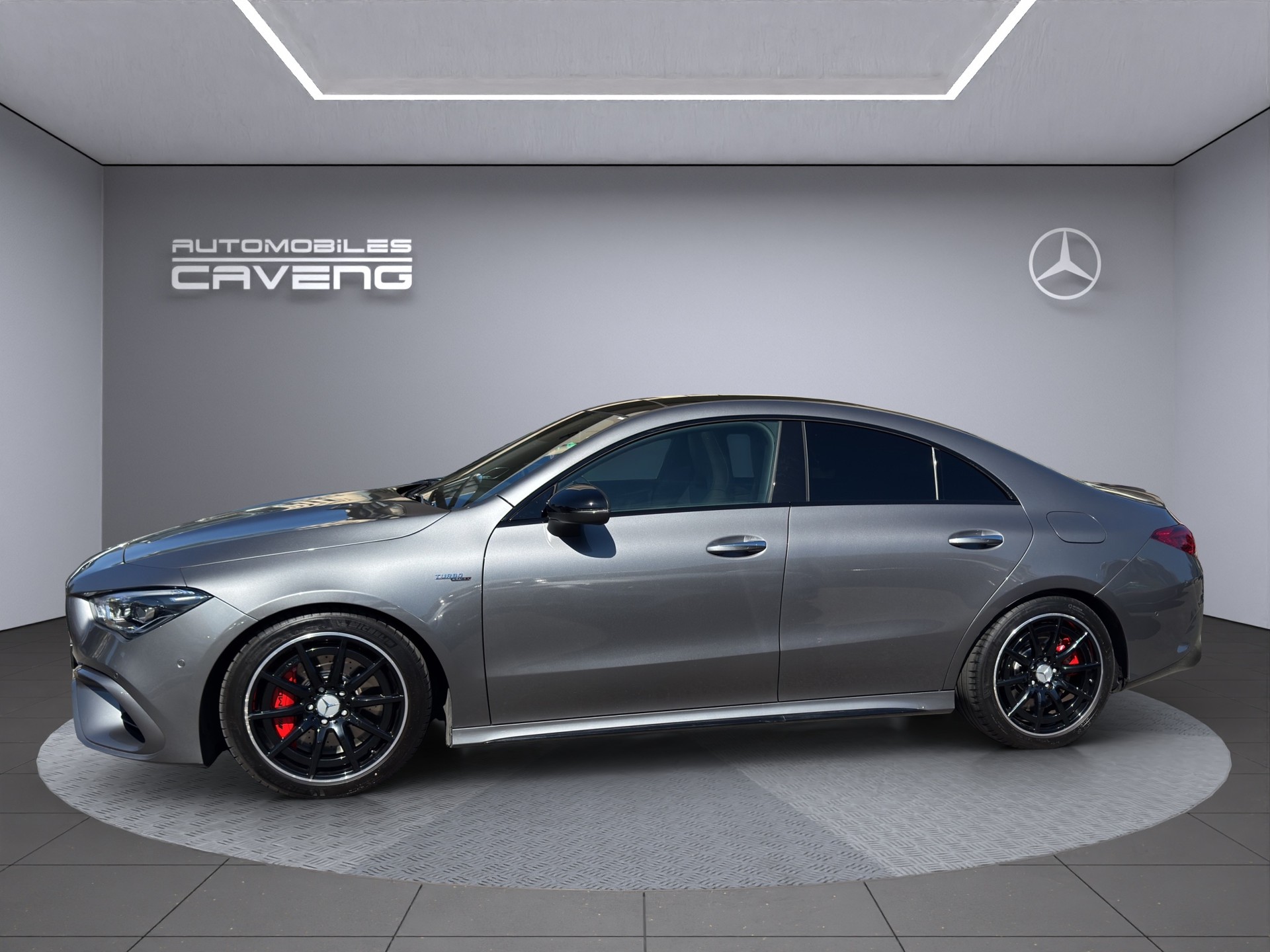 MERCEDES-BENZ CLA 45 AMG 4Matic+ 8G-DCT-showroom-element-1