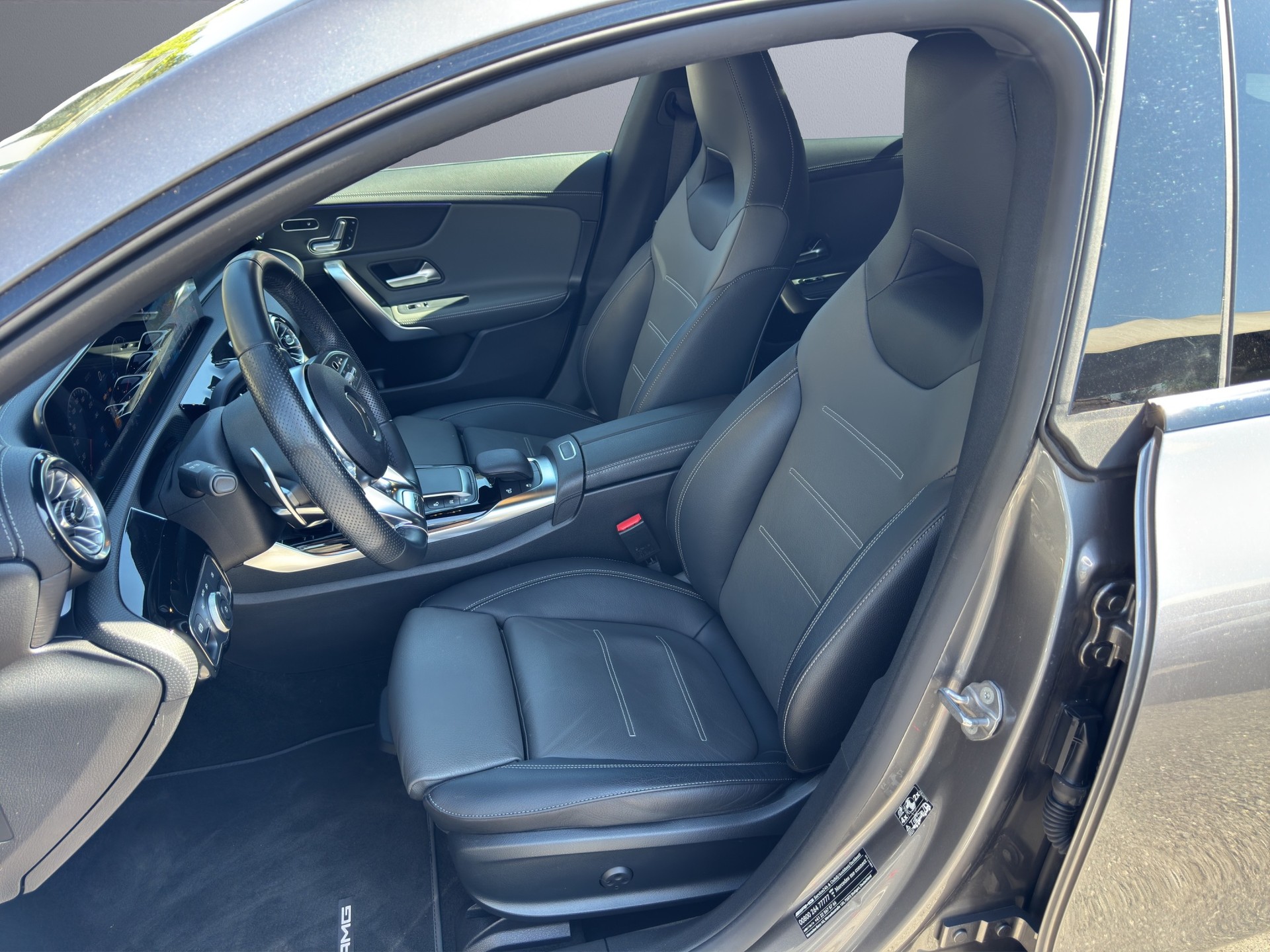 MERCEDES-BENZ CLA 45 AMG 4Matic+ 8G-DCT-image-9