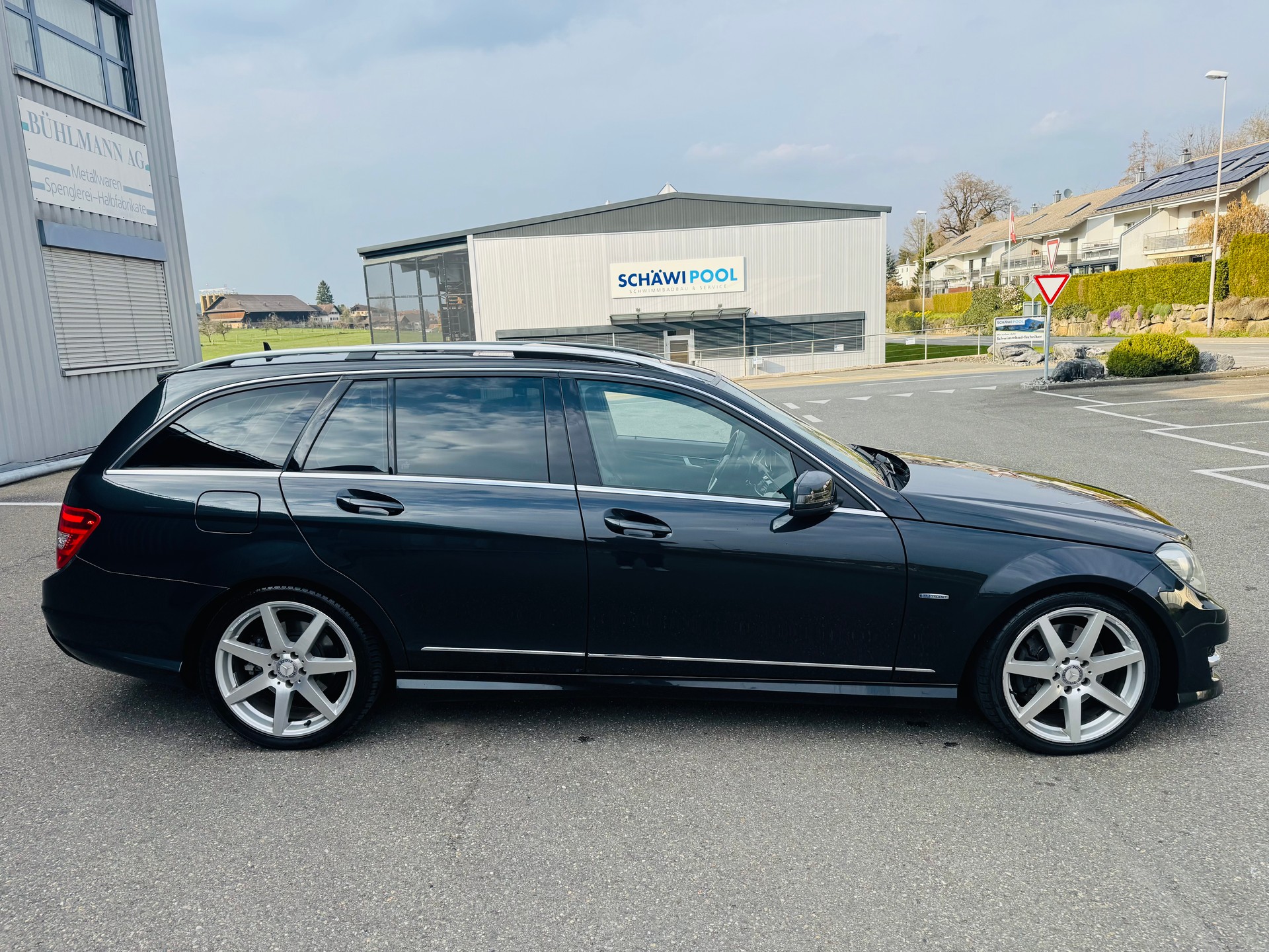MERCEDES-BENZ C 300 CDI Avantgarde 4Matic 7G-Tronic AMG-Paket-image-6