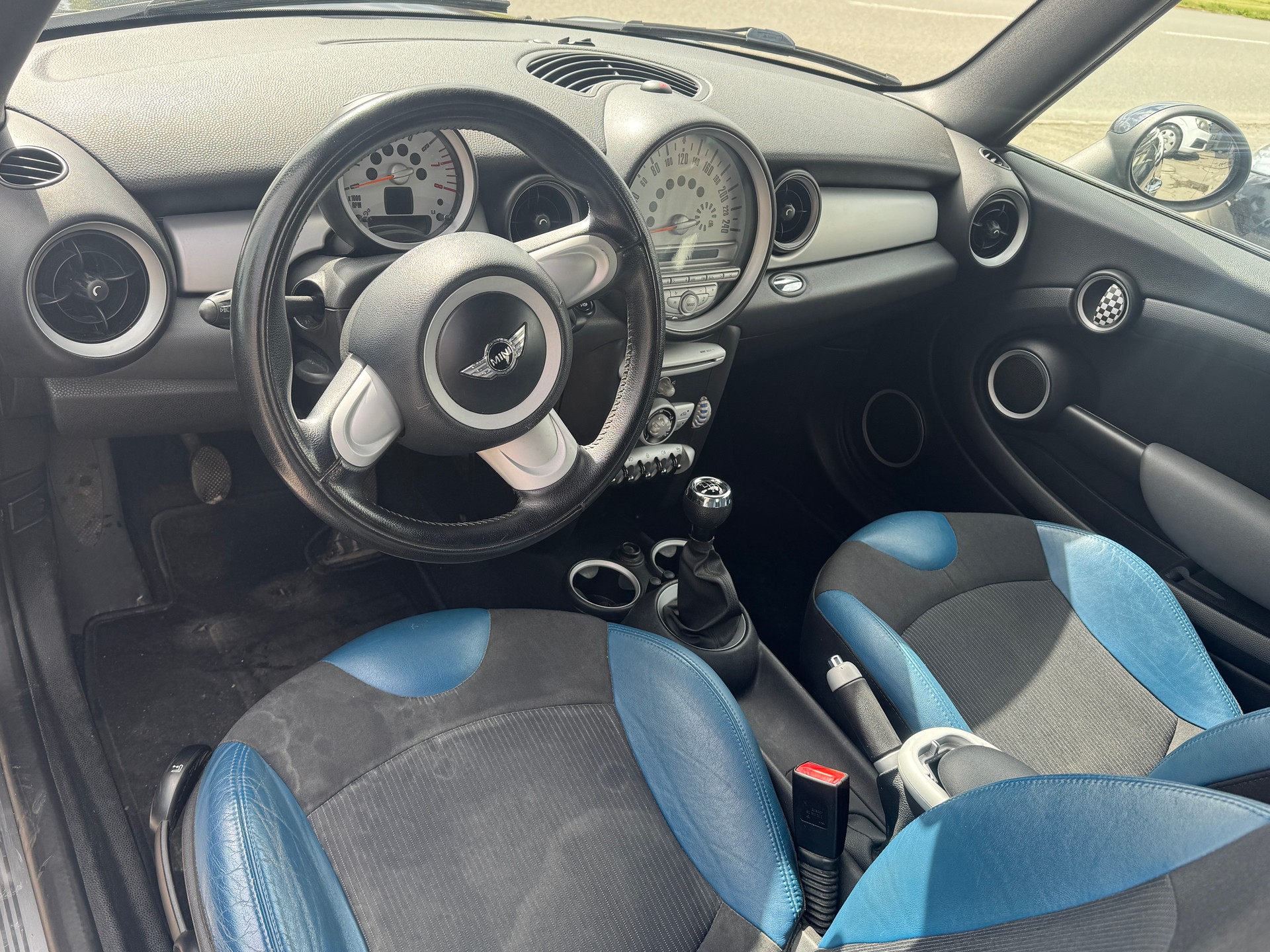 MINI Cooper-image-7