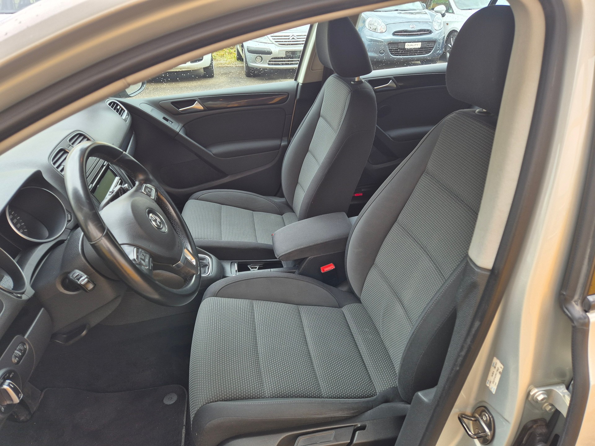 VW Golf 1.4 TSI Comfortline-image-8
