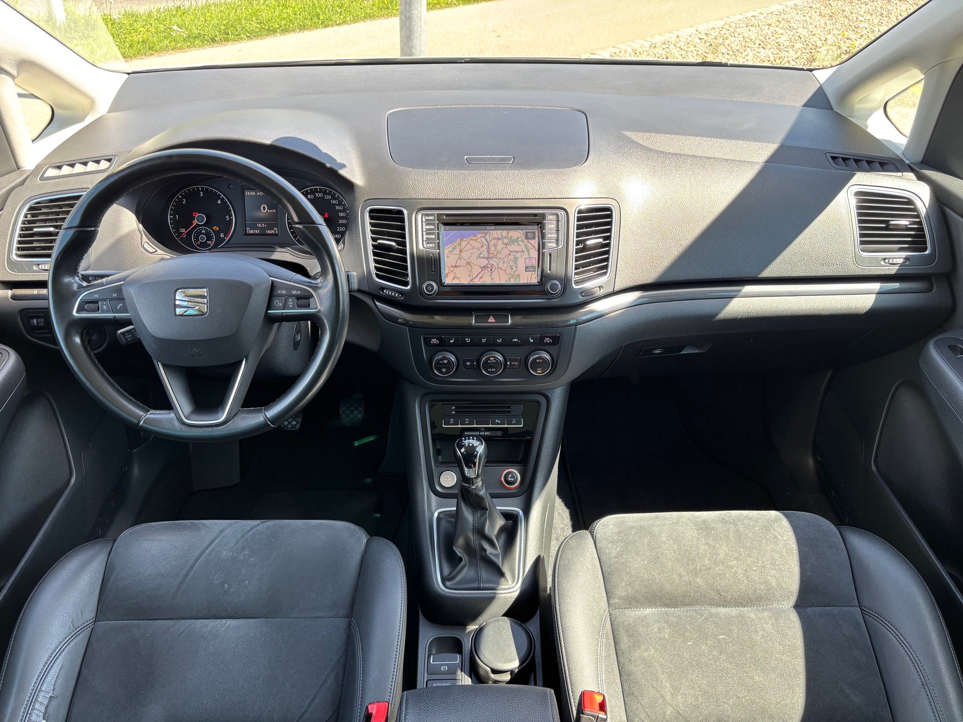 SEAT Alhambra 2.0TDI Style 4x4 7Plätzer-image-6