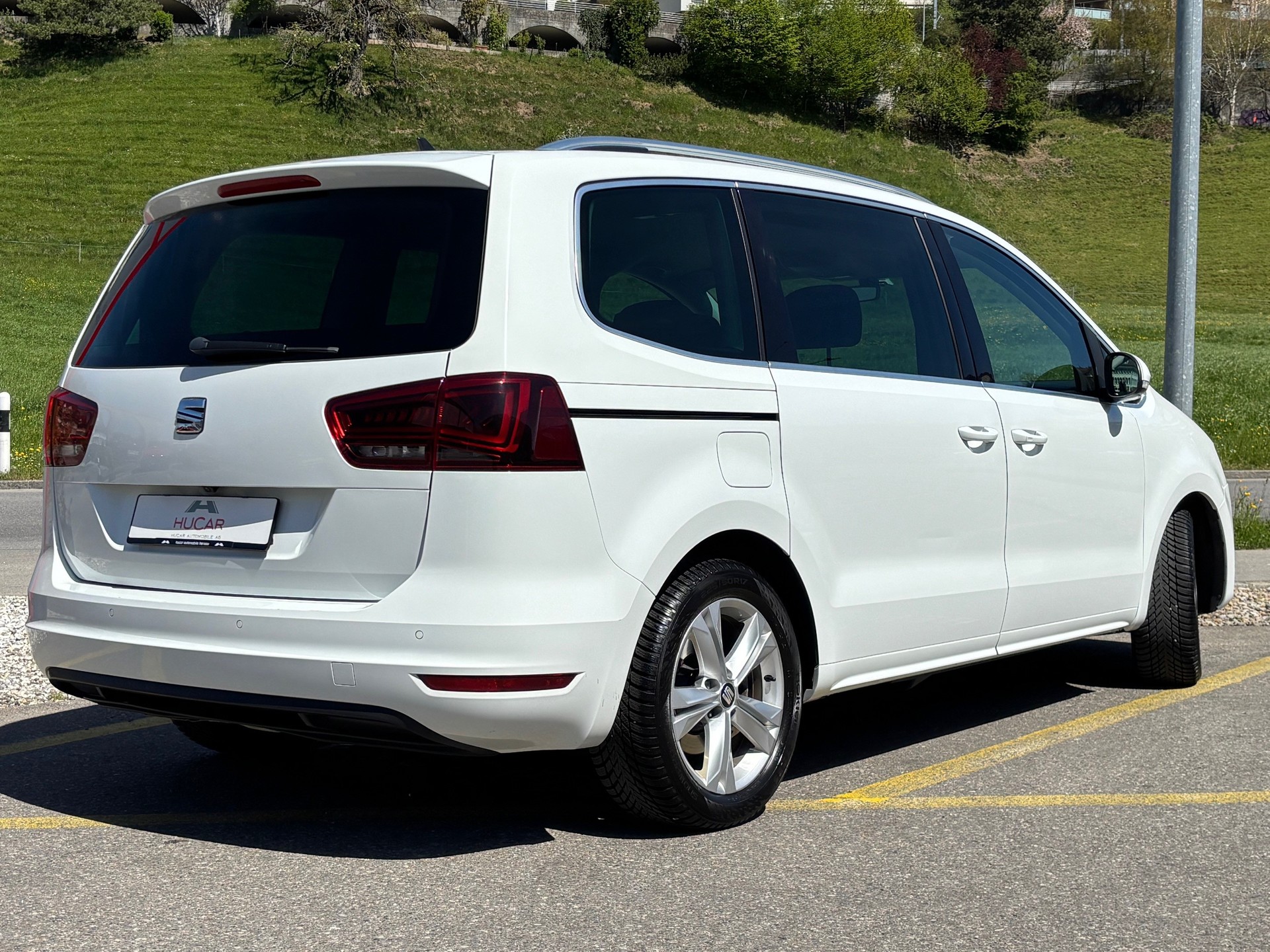 SEAT Alhambra 2.0TDI Style 4x4 7Plätzer-image-2