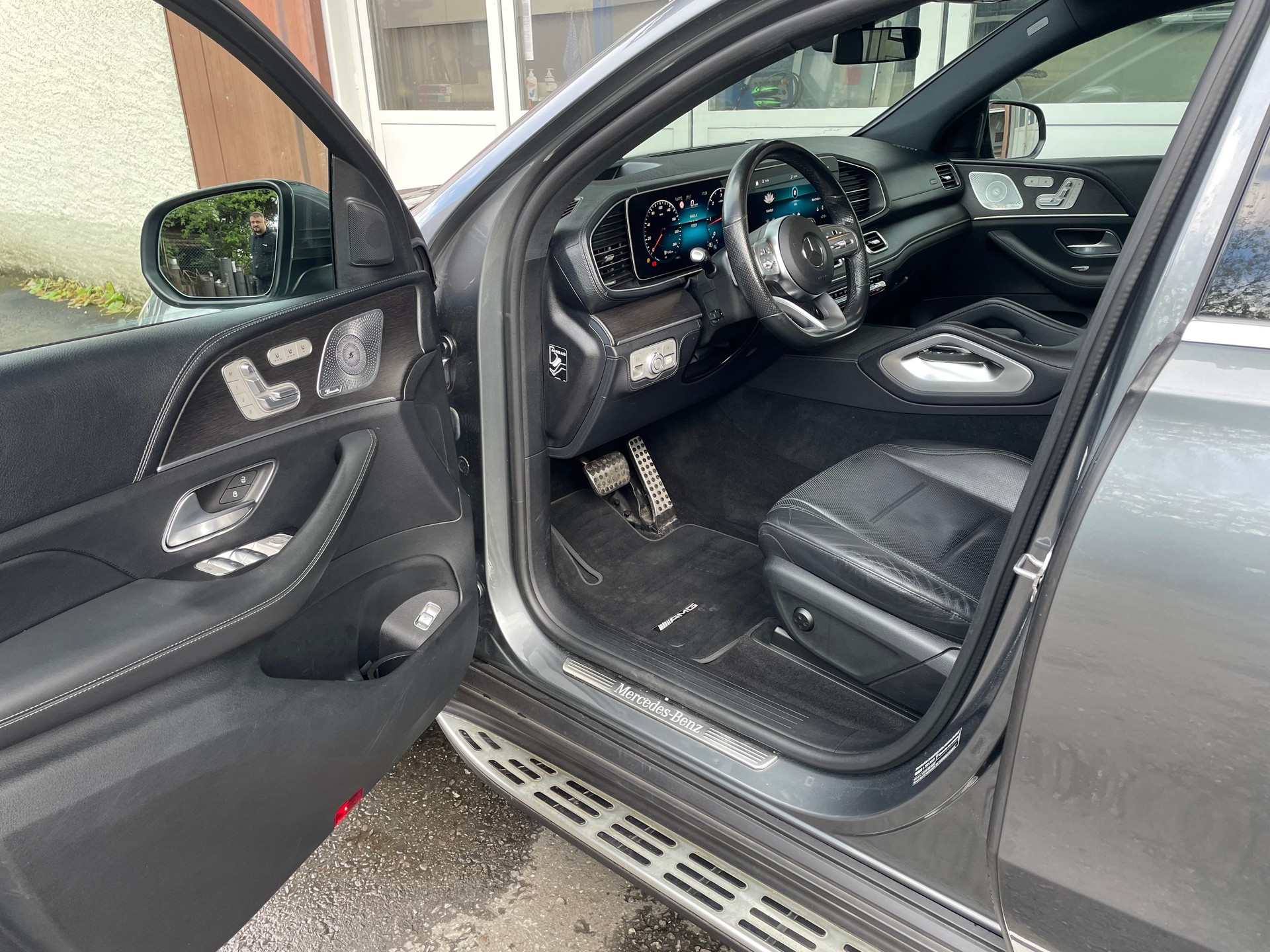 MERCEDES-BENZ GLE 400 d 4matic-image-9