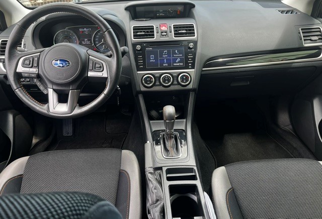 SUBARU XV 1.6 Swiss Two AWD CVT-image-11