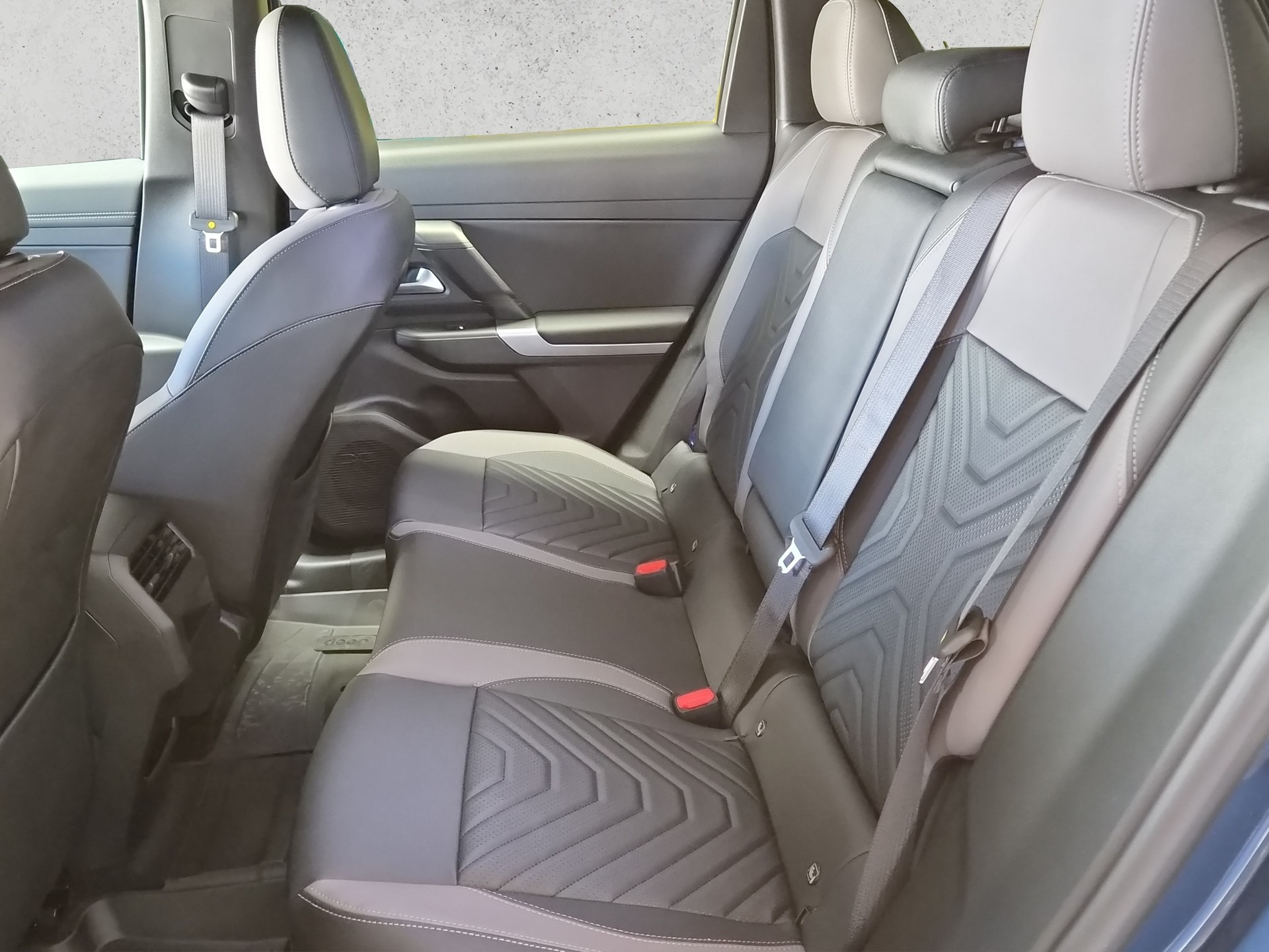 JEEP Compass 1.2 MHEV First Edition-image-11