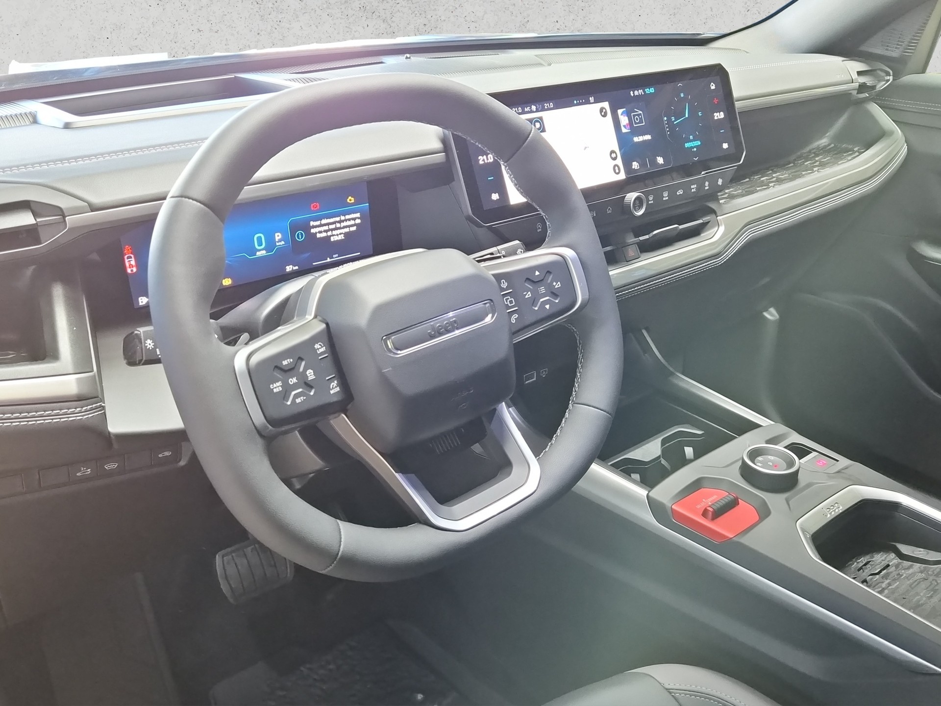 JEEP Compass 1.2 MHEV First Edition-image-9