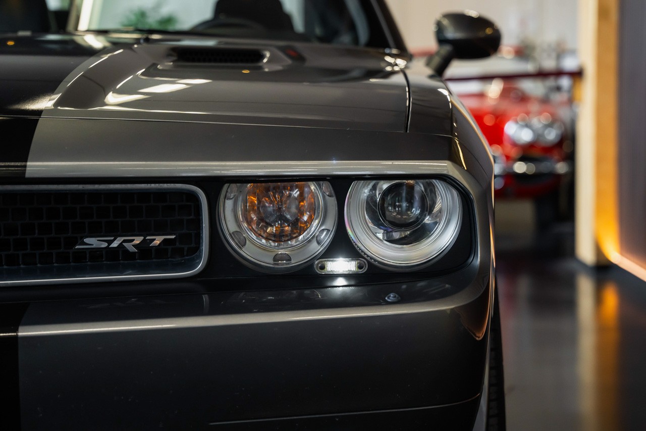 DODGE Challenger SRT8 6.4L HEMI-image-8