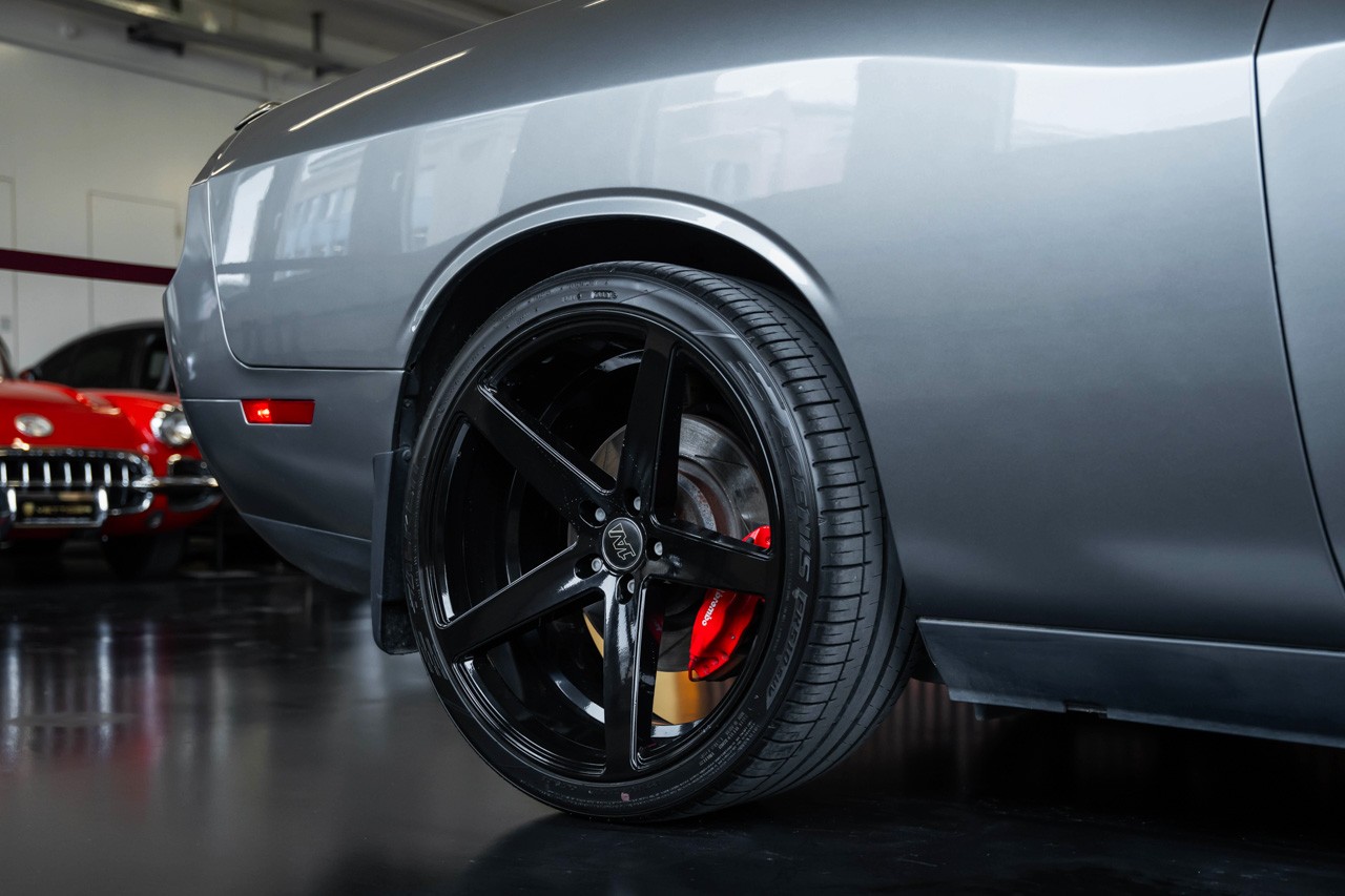 DODGE Challenger SRT8 6.4L HEMI-image-11