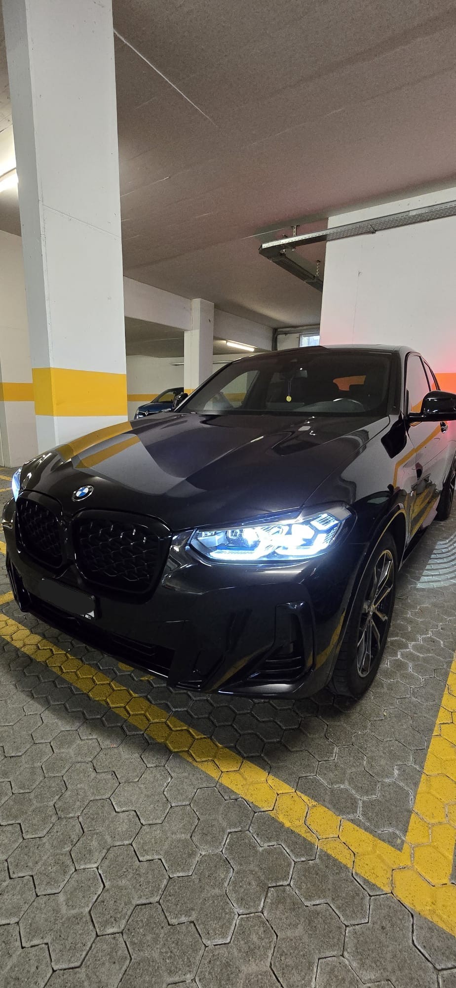 BMW 30d xDrive-image-4
