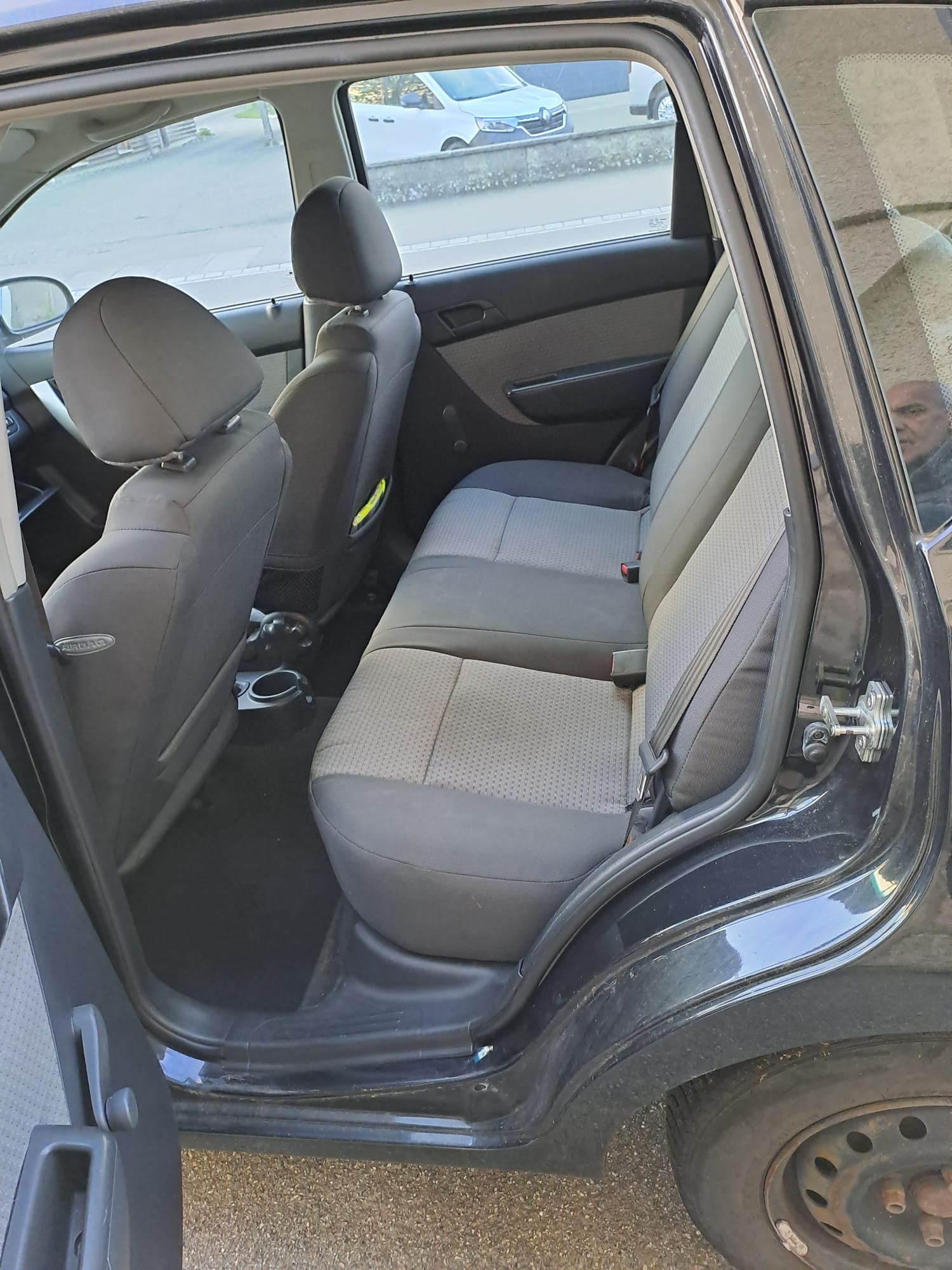 CHEVROLET Aveo 1.2 LS a/c-image-8