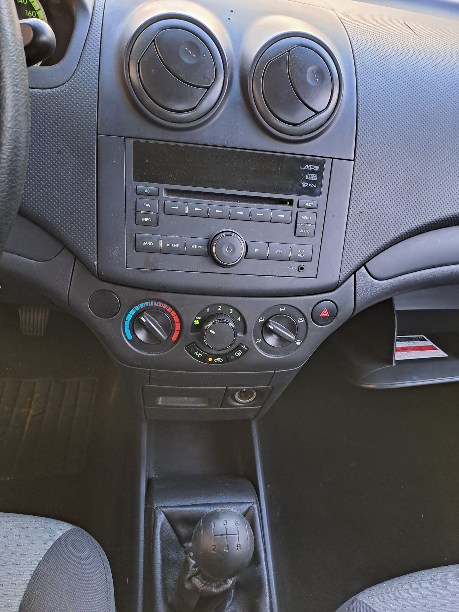 CHEVROLET Aveo 1.2 LS a/c-image-9