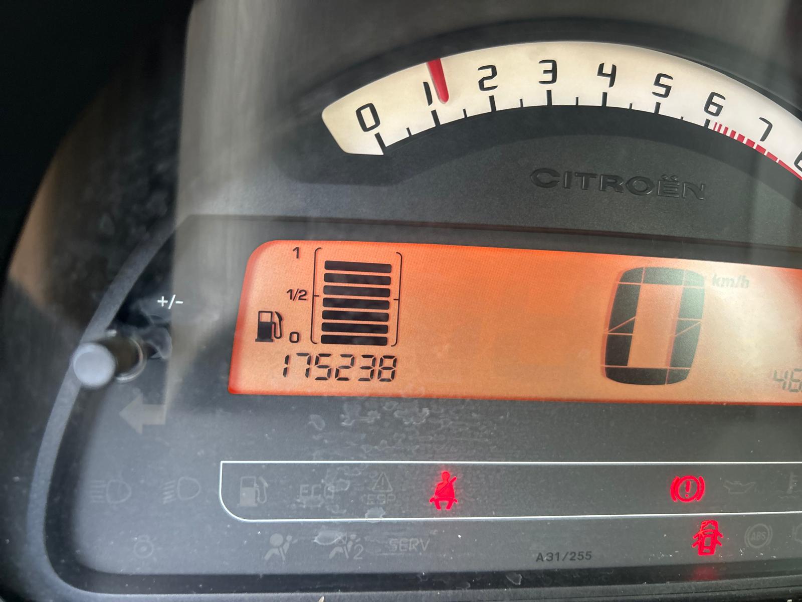 CITROEN C3 1.4i Furio-image-13