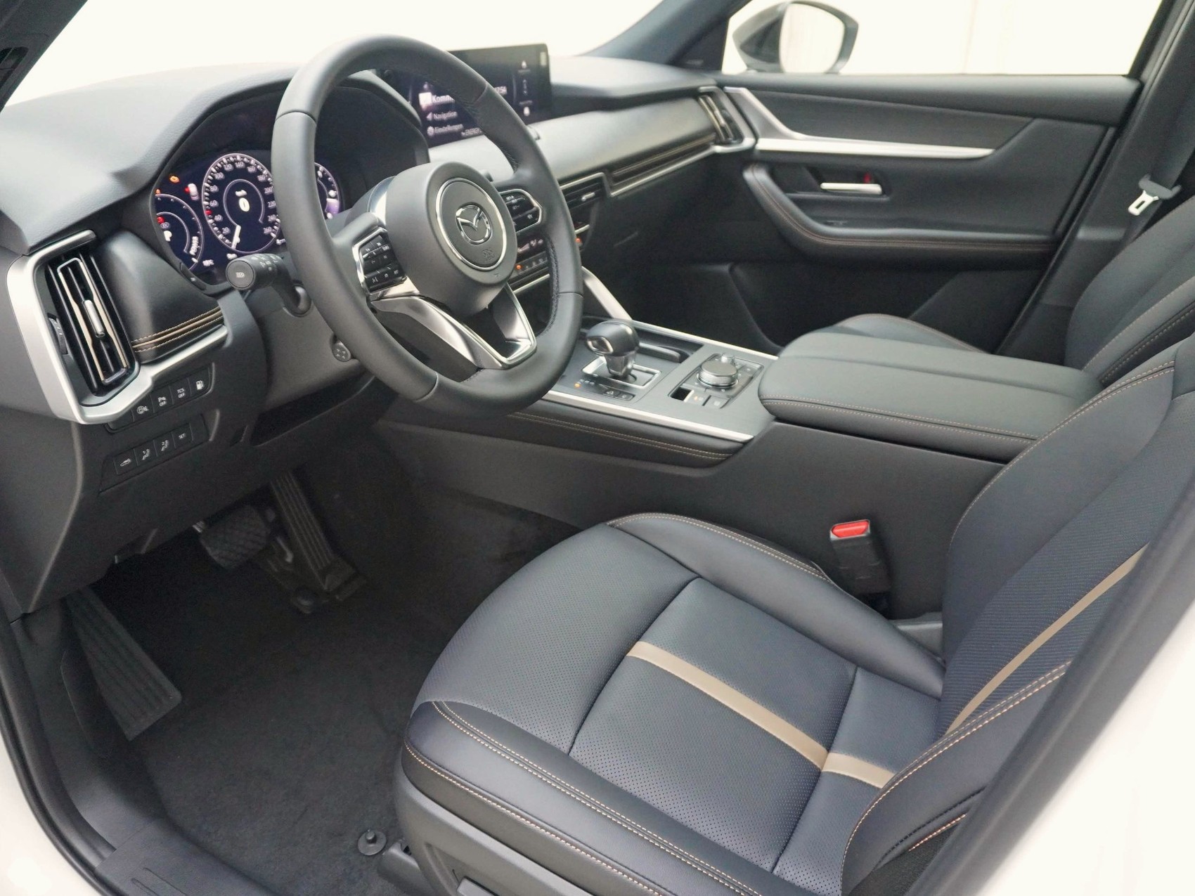 MAZDA CX-60 2.5 PHEV Homura Plus Gratis Mazda Service Pack 4 Jahre /80'000 km-image-6