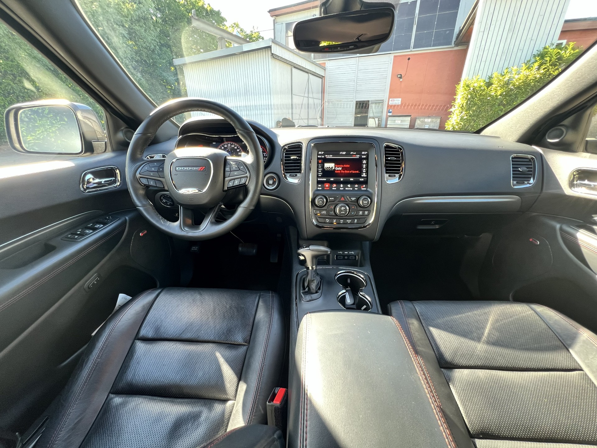 DODGE 5.7 V8 HEMI MDS VVT R/T AWD-image-11