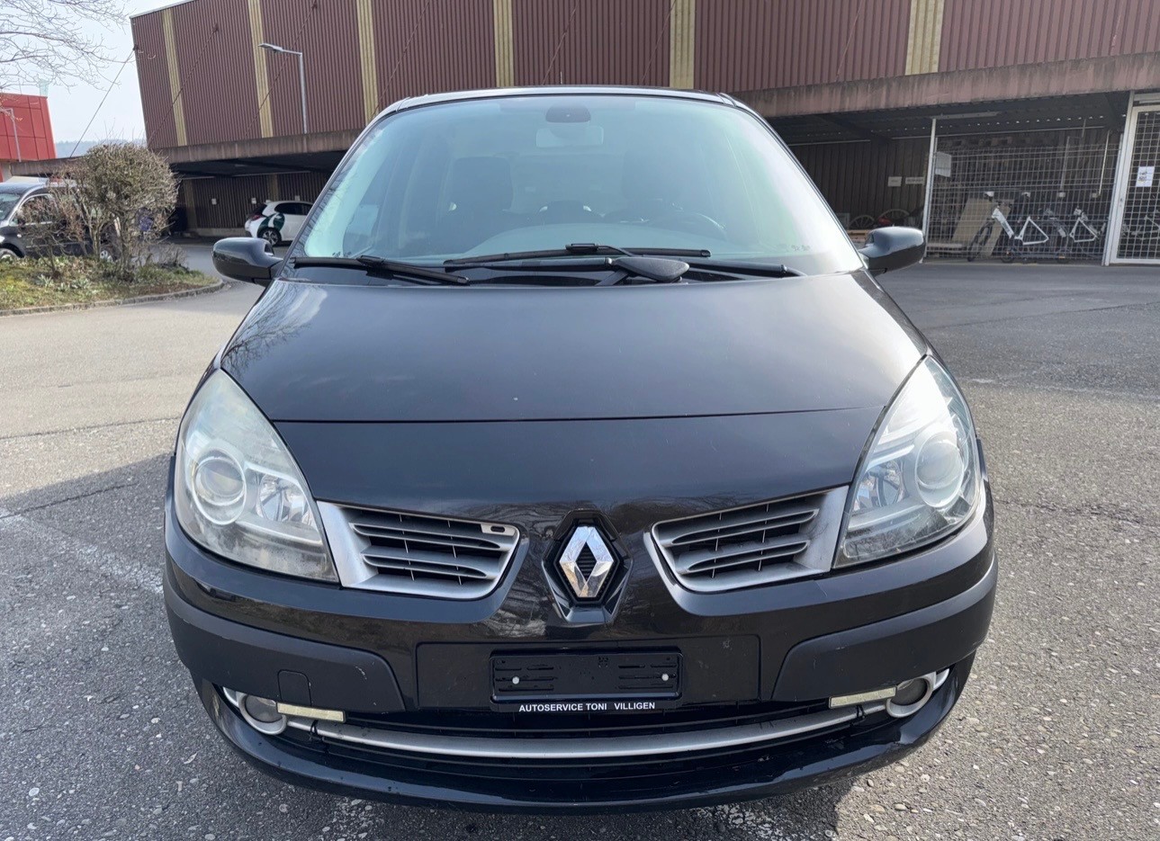 RENAULT Scénic 2.0 dCi Dynamique Automatic-image-5