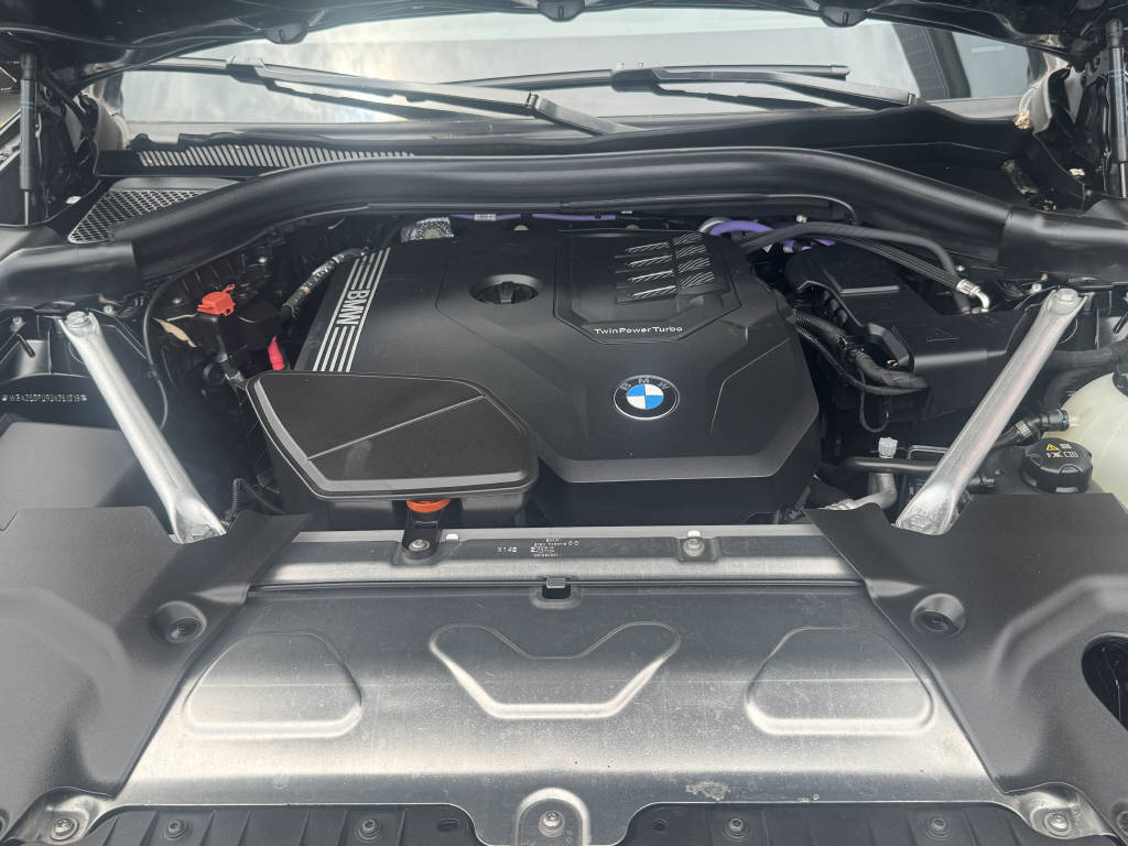 BMW X3 20i xDrive-image-29