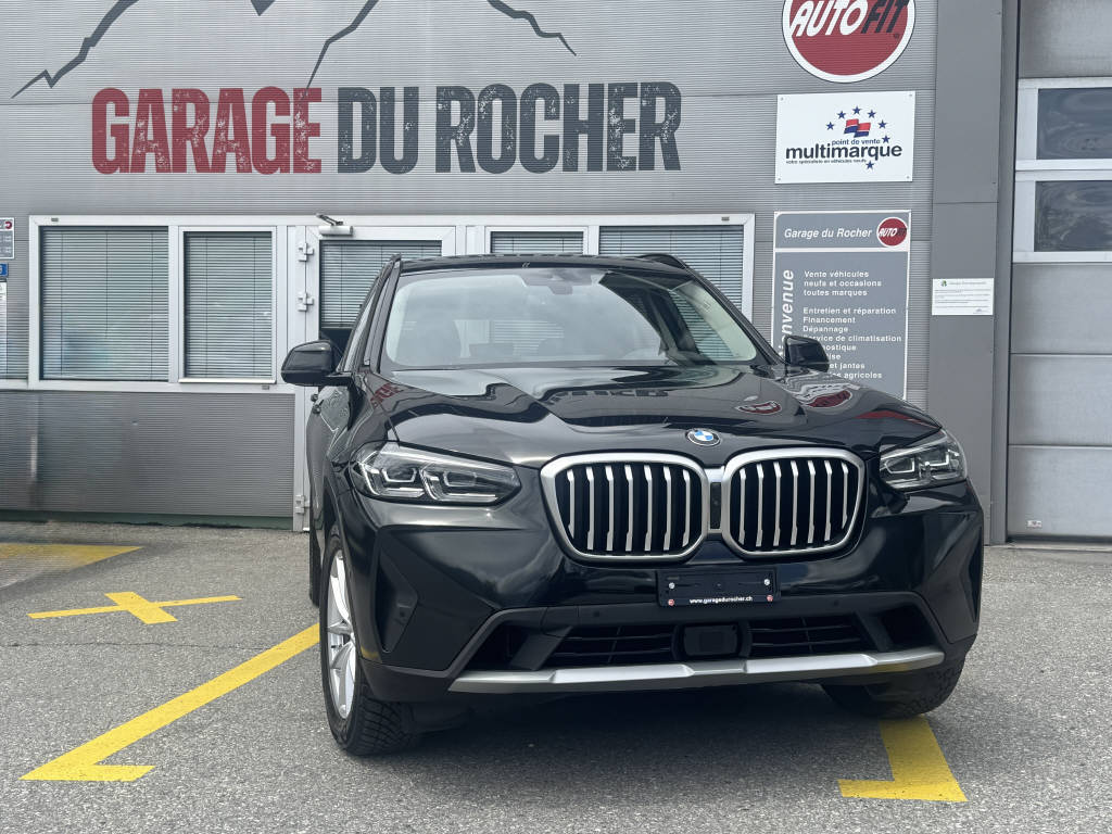 BMW X3 20i xDrive-showroom-element-3