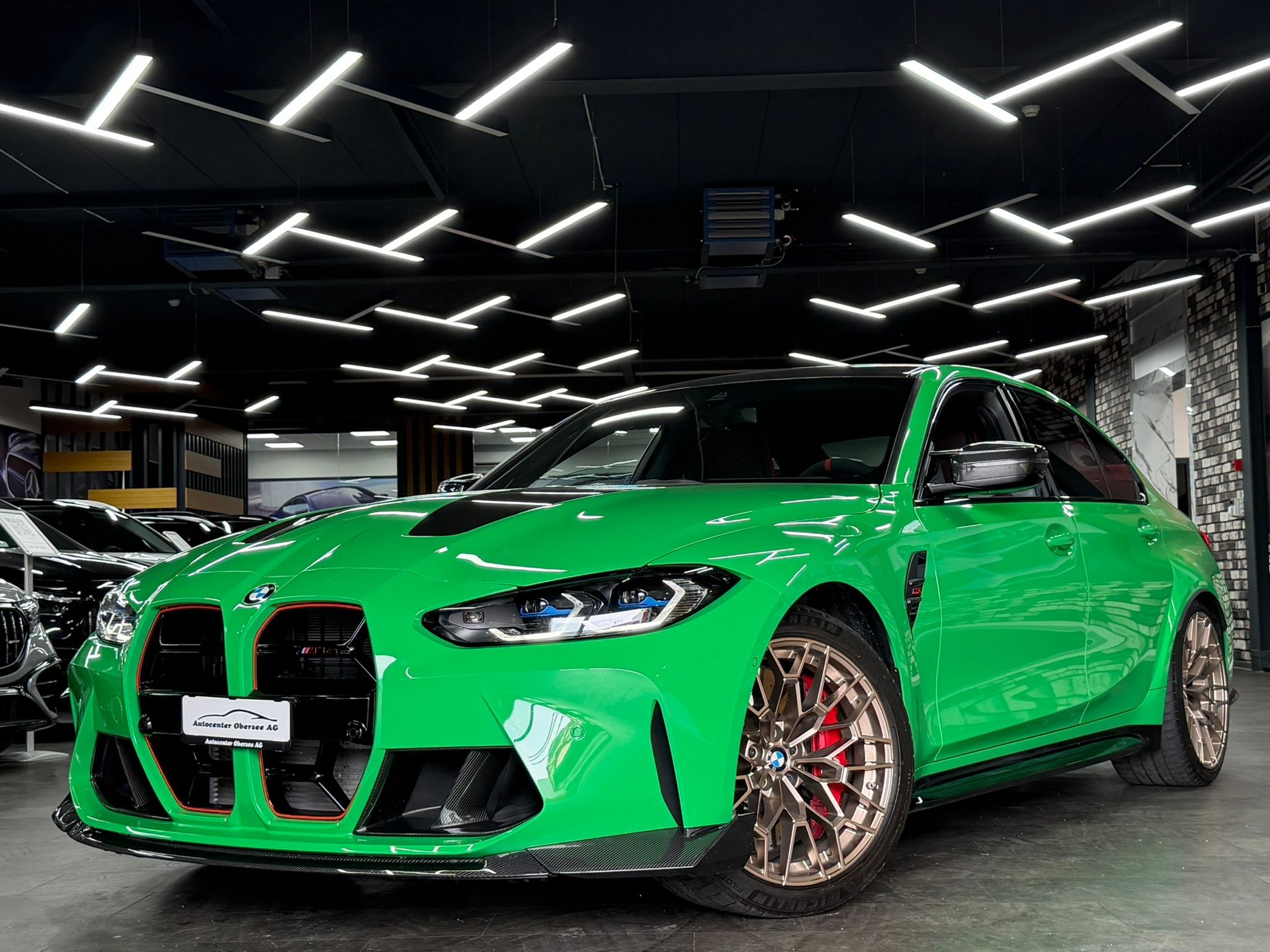 BMW M3 CS-showroom-element-1