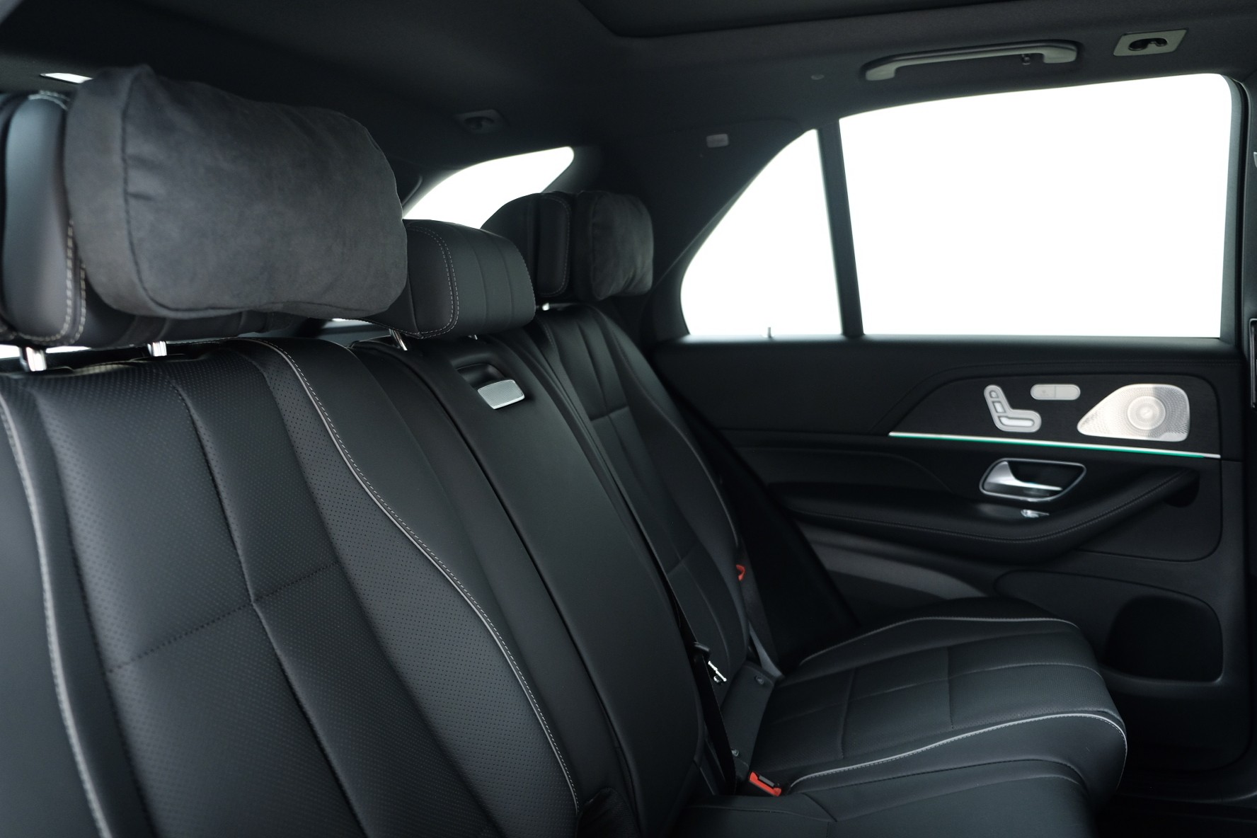 MERCEDES-BENZ GLE 450 4Matic 9G-Tronic-image-11