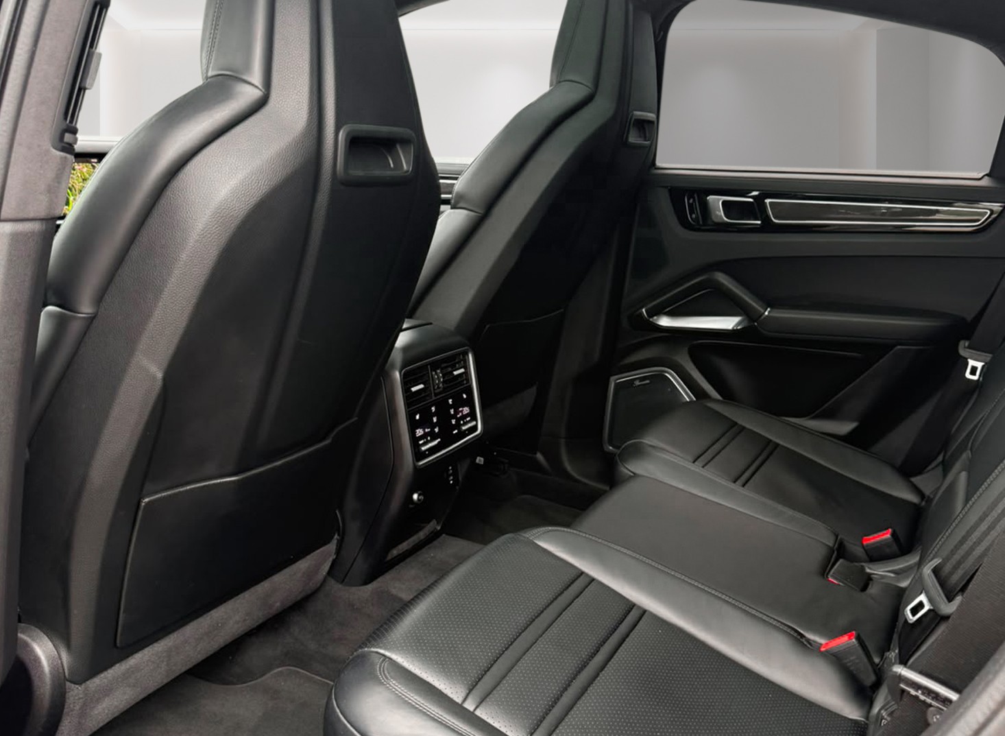 PORSCHE Cayenne Turbo Coupé S E-Hybrid Techart Bodykit inkl. Garantie-image-13