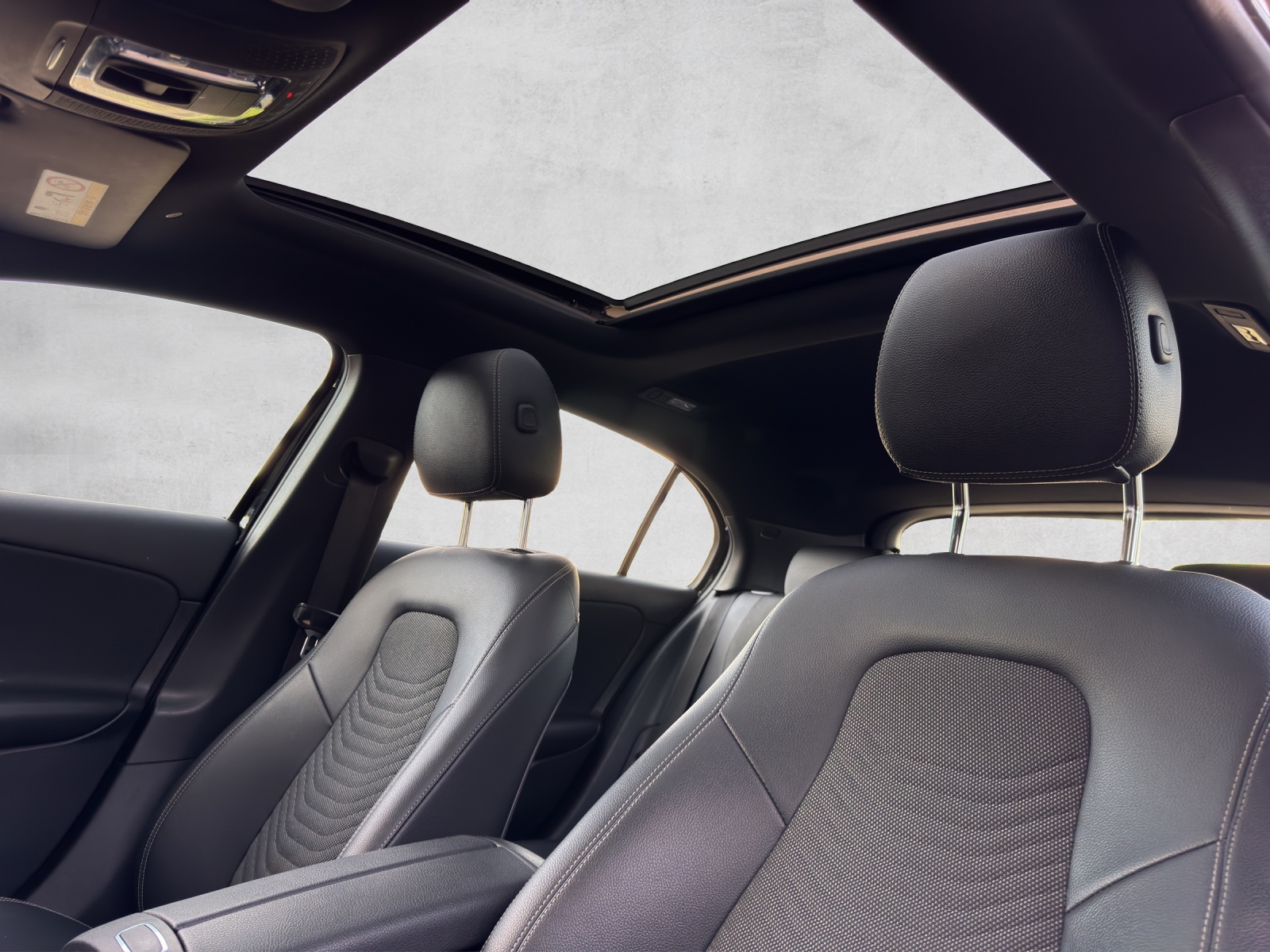 MERCEDES-BENZ REZERVIRT-image-9