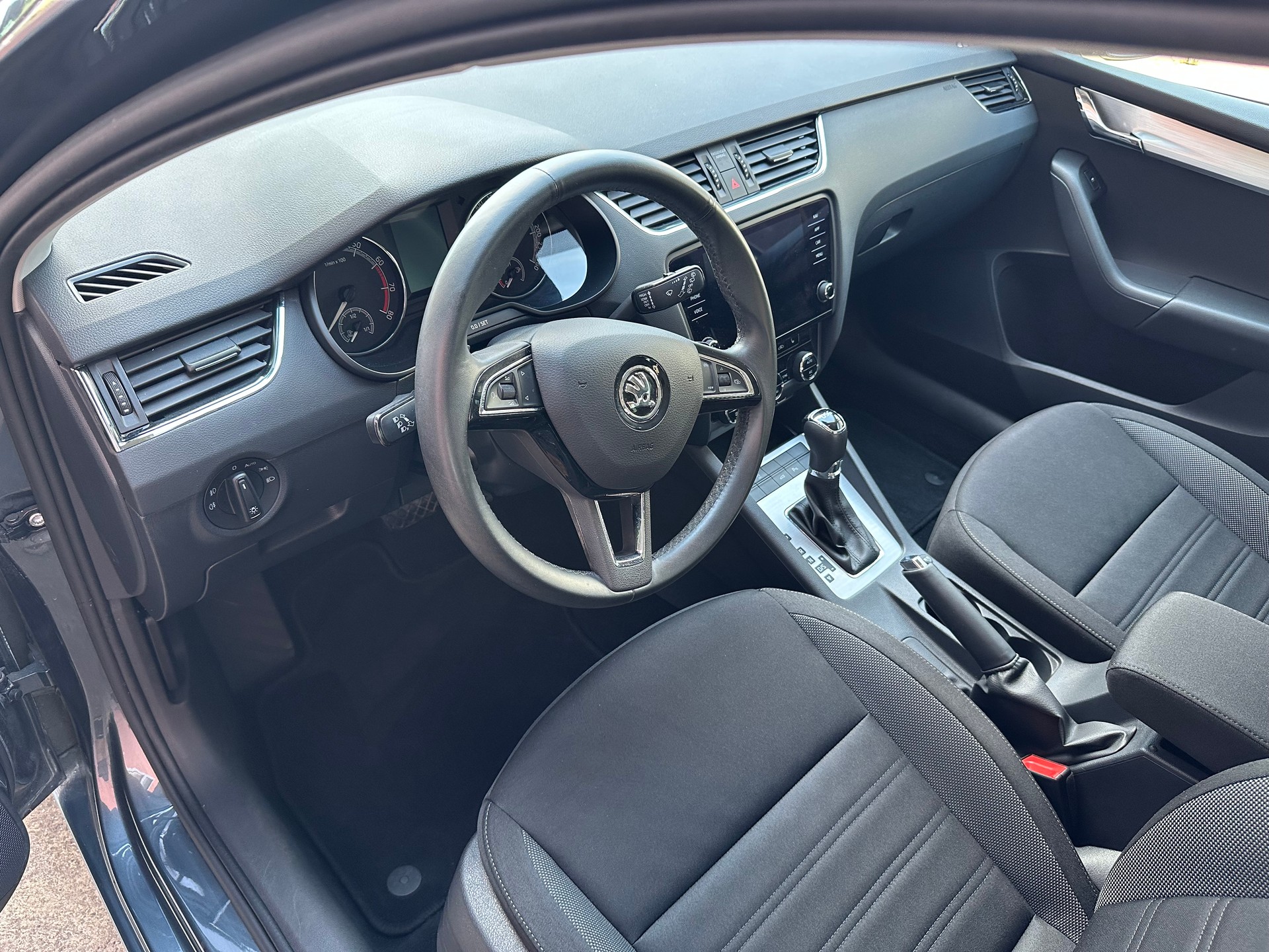 SKODA Octavia 1.5 G-tec Style CNG-image-10