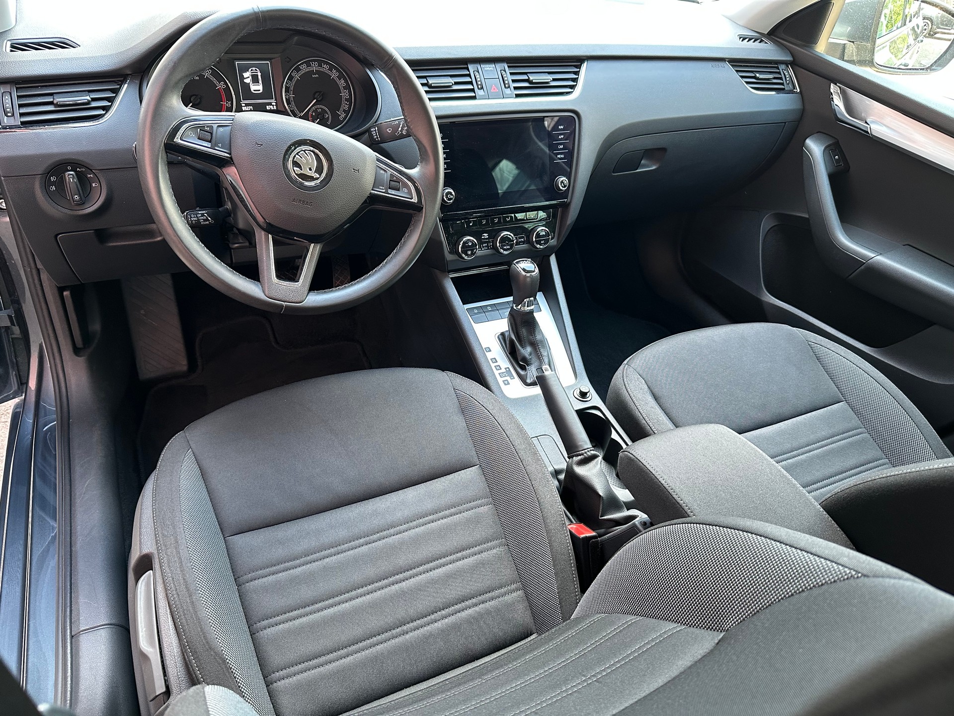 SKODA Octavia 1.5 G-tec Style CNG-image-9