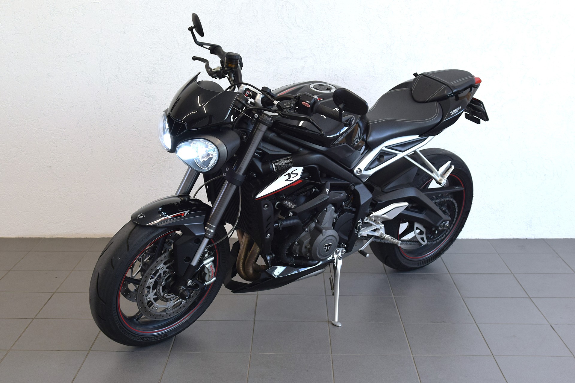 TRIUMPH Street Triple RS 765 ABS-image-0