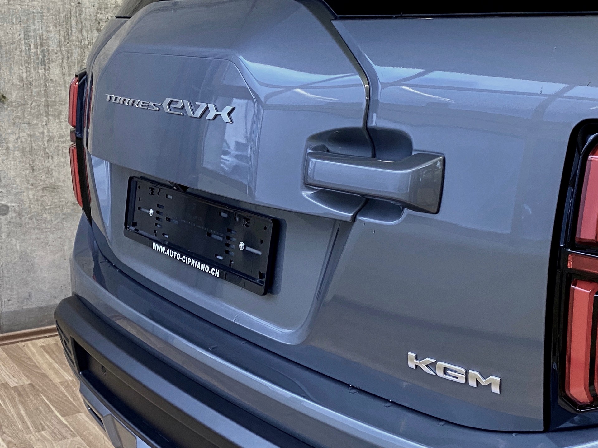 KGM-SsangYong Torres EVX *73 kWh*Swiss*Titanium*-image-27